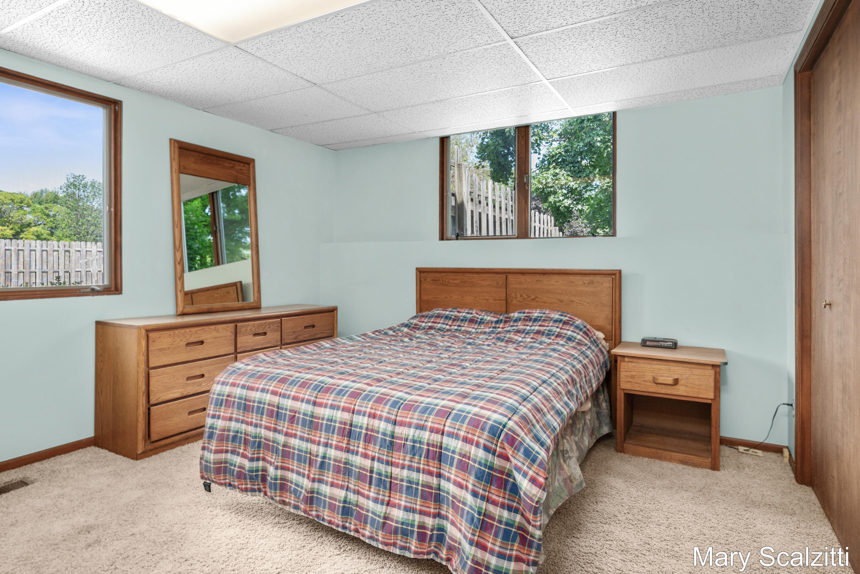 2650 Oldepointe Drive NE Grand Rapids MI 49525