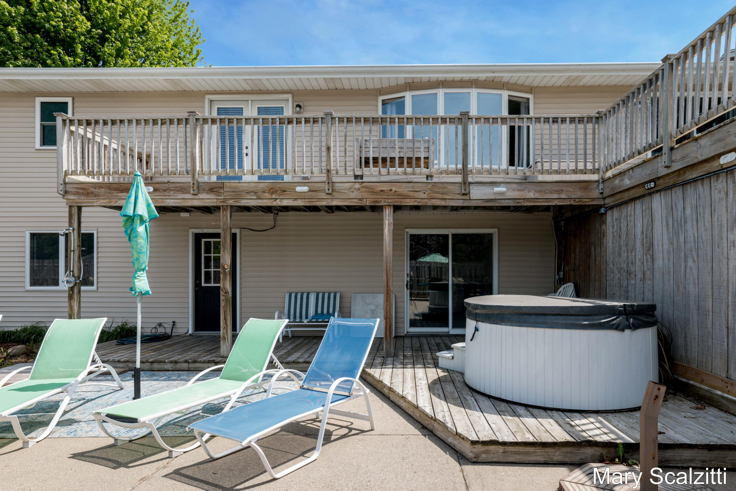 2650 Oldepointe Drive NE Grand Rapids MI 49525