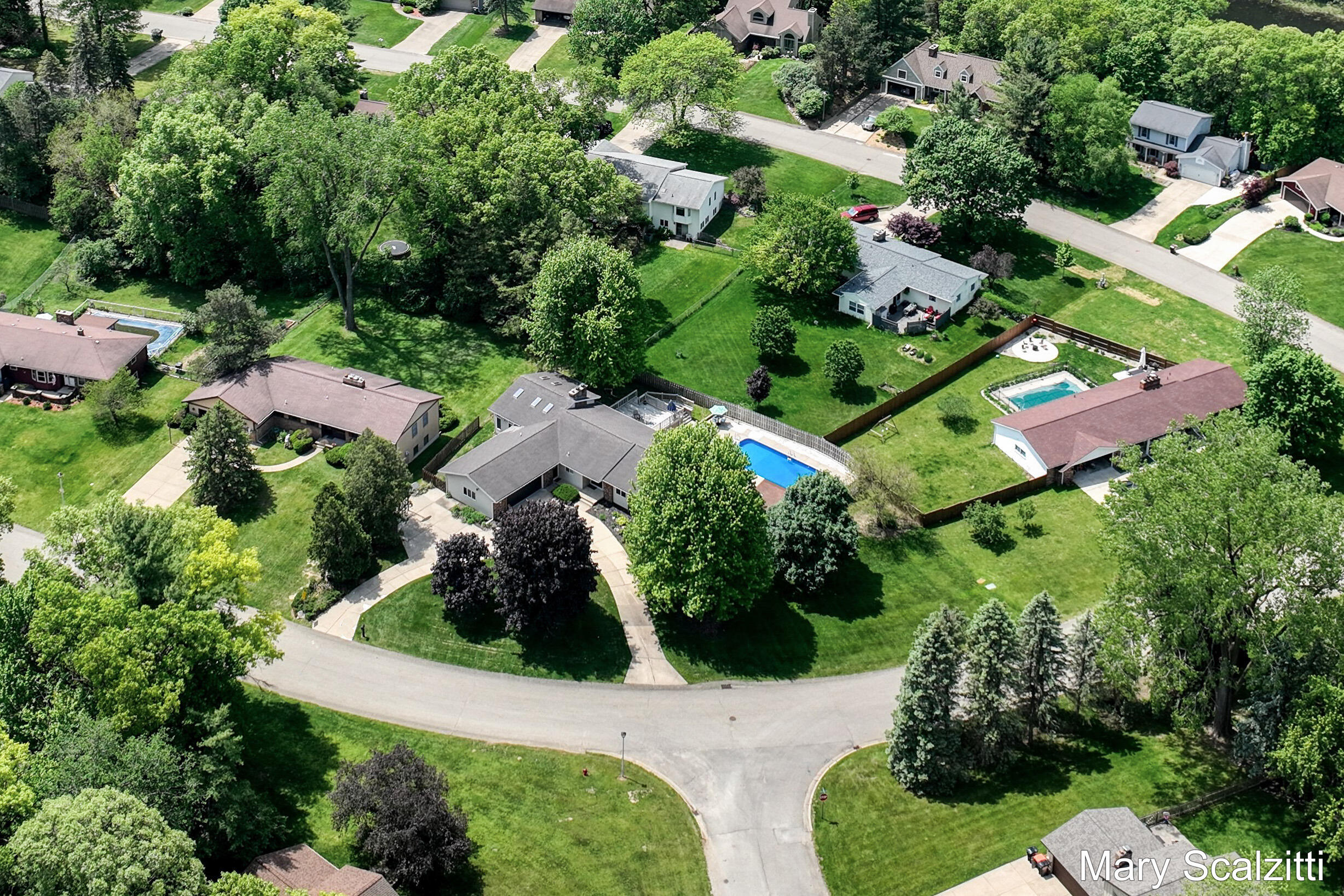 2650 Oldepointe Drive NE Grand Rapids MI 49525