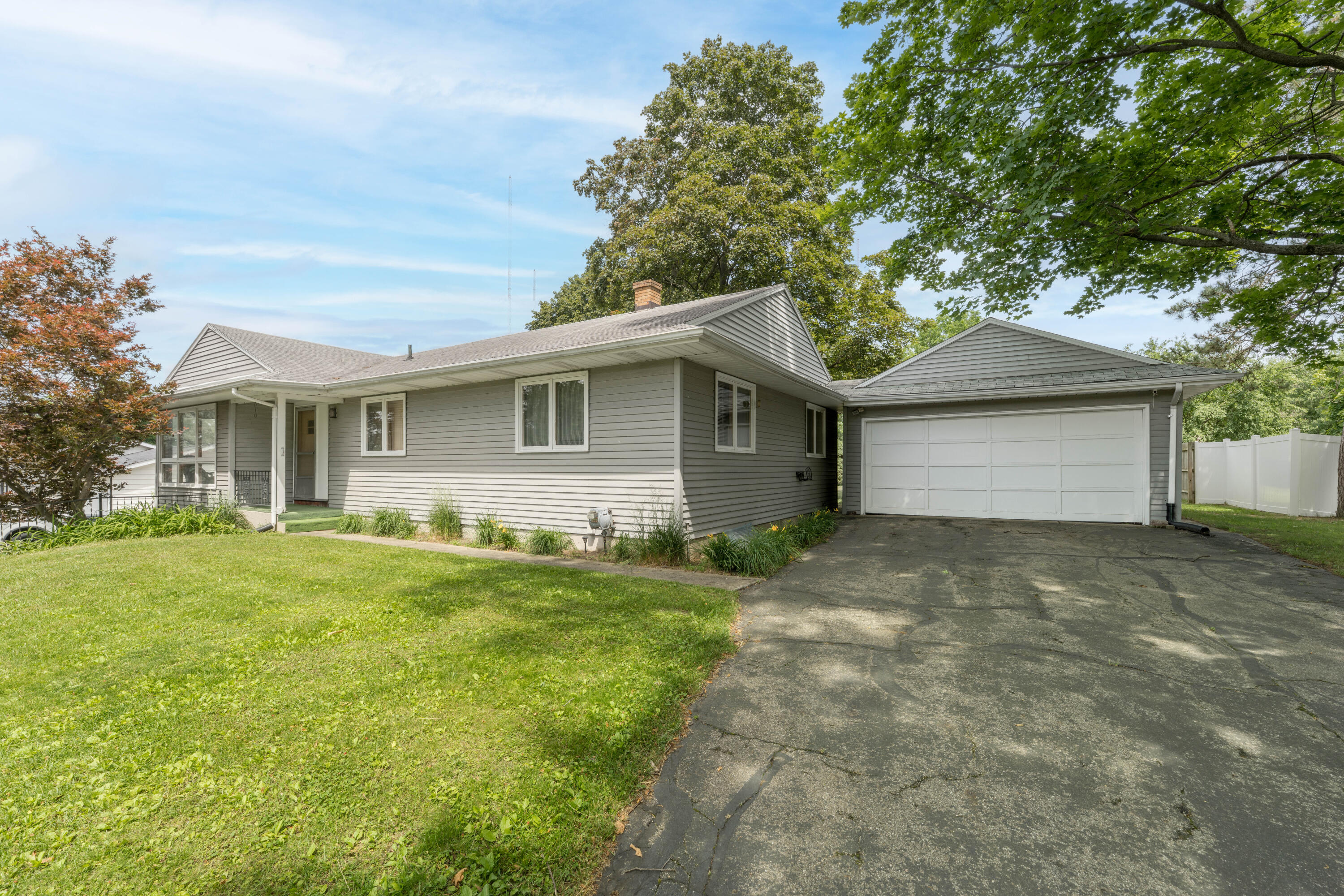 4092 Saratoga Avenue Kalamazoo MI 49048
