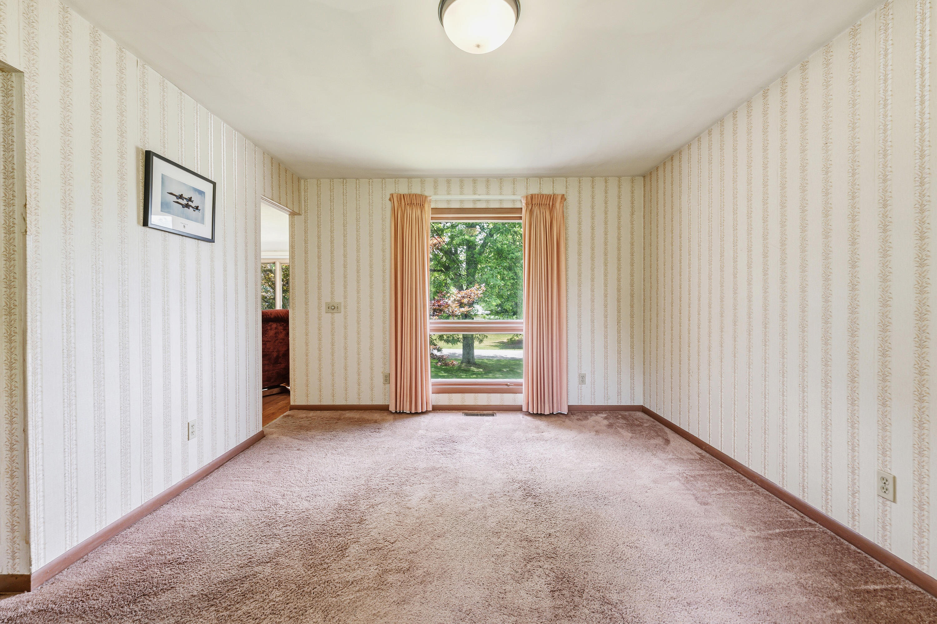 4092 Saratoga Avenue Kalamazoo MI 49048