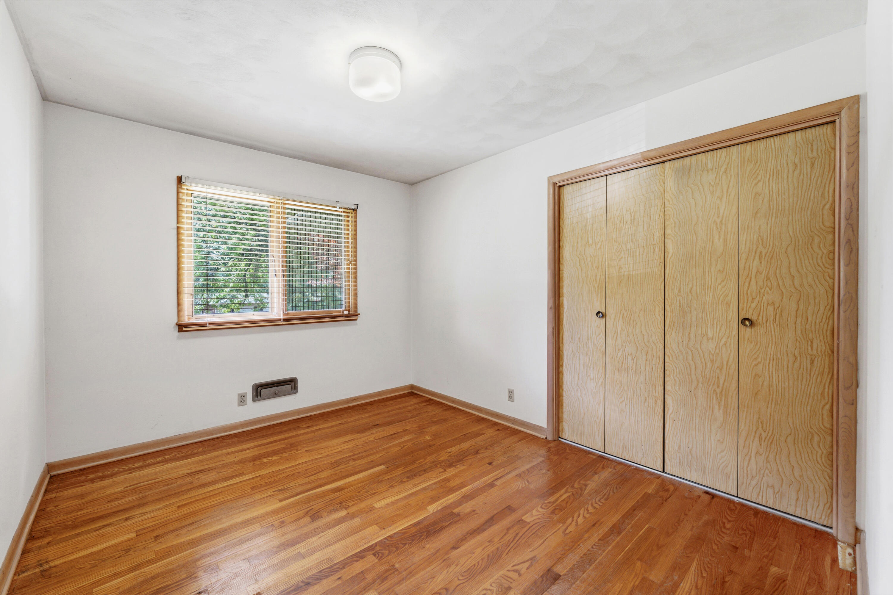 4092 Saratoga Avenue Kalamazoo MI 49048