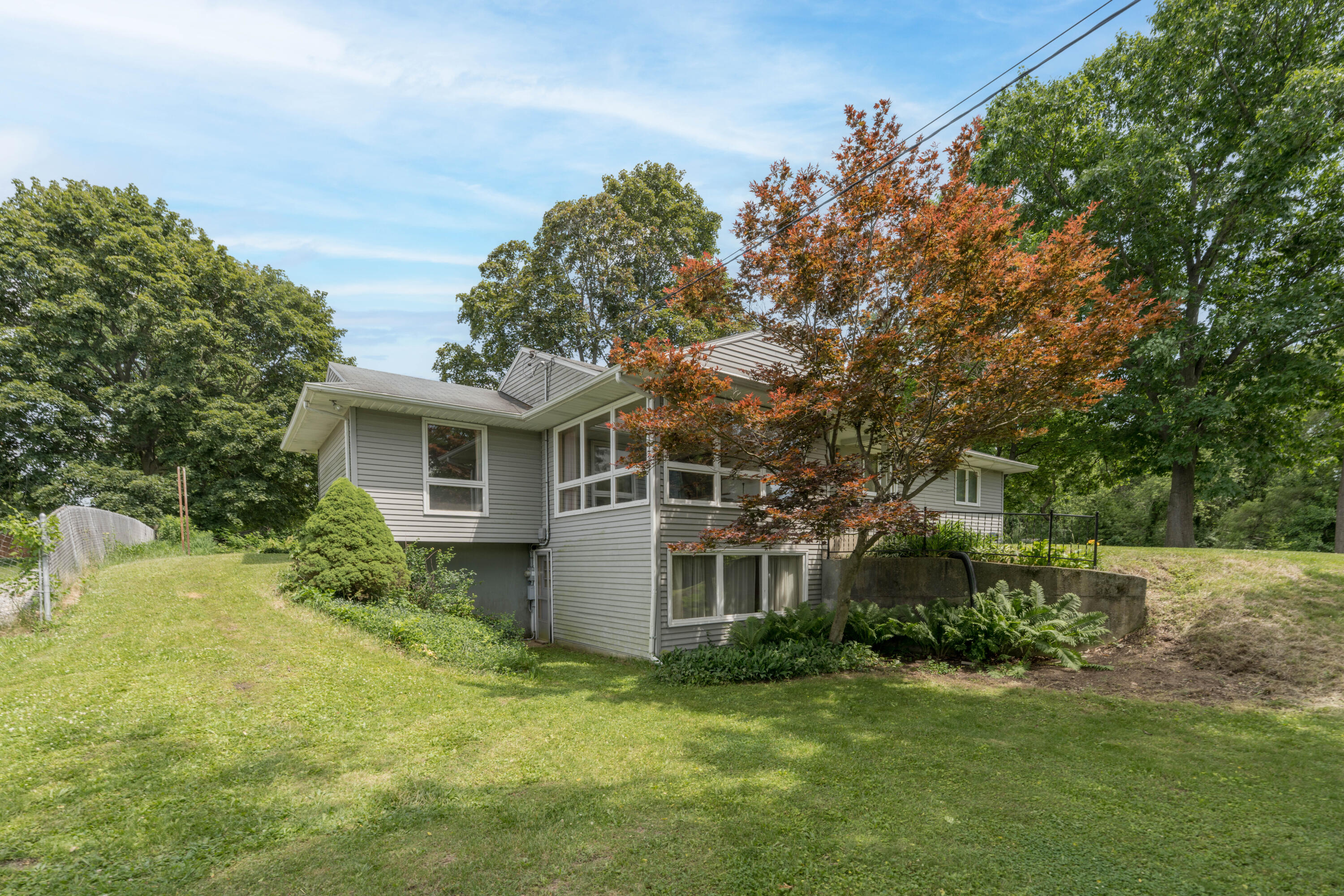 4092 Saratoga Avenue Kalamazoo MI 49048