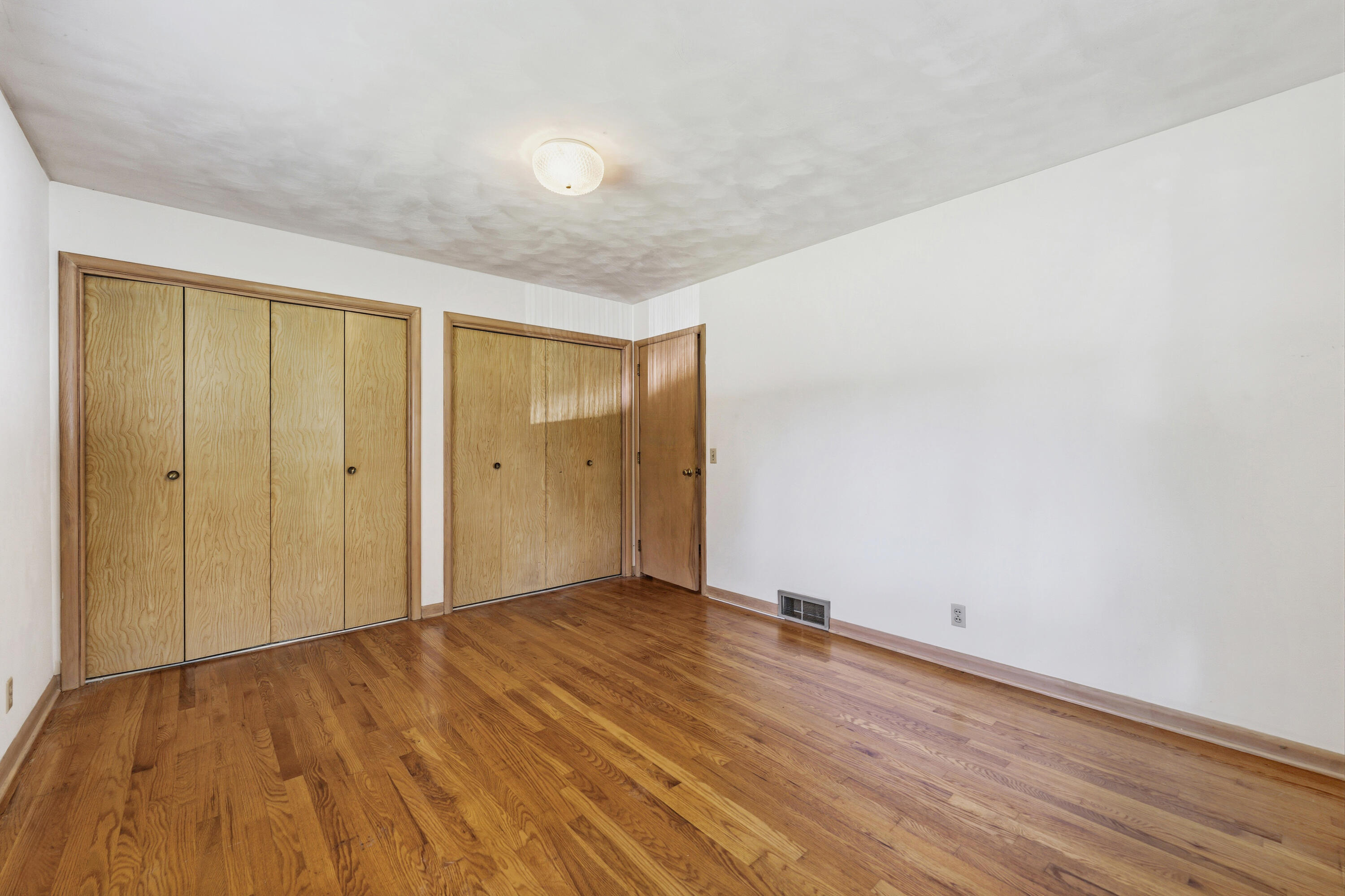 4092 Saratoga Avenue Kalamazoo MI 49048