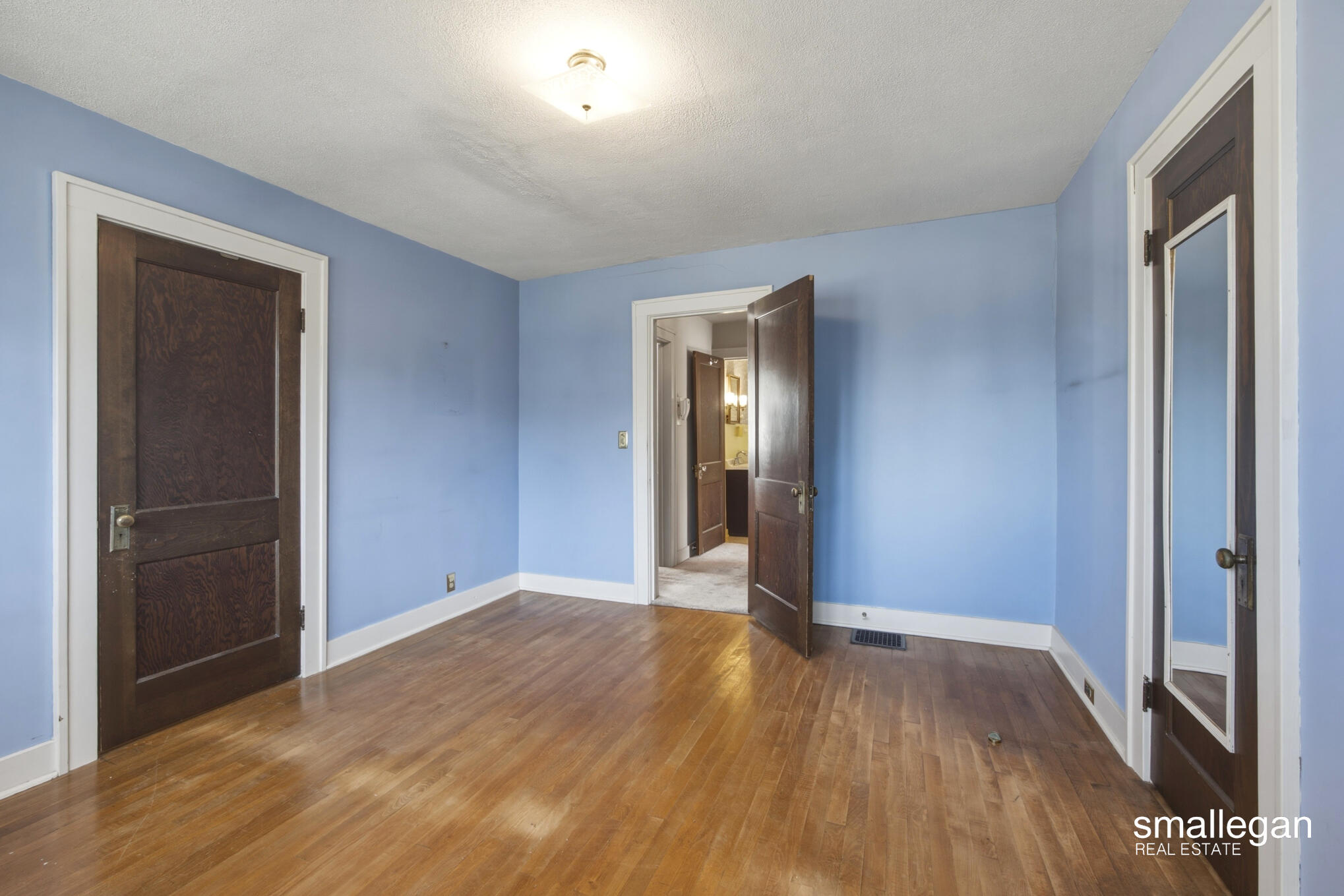 15 Burr Oak Street NW Grand Rapids MI 49505