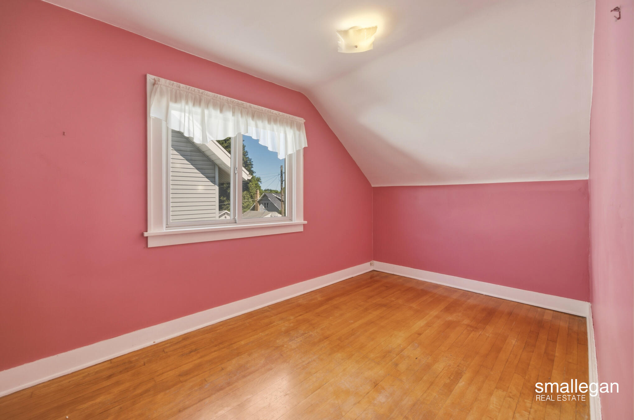 15 Burr Oak Street NW Grand Rapids MI 49505