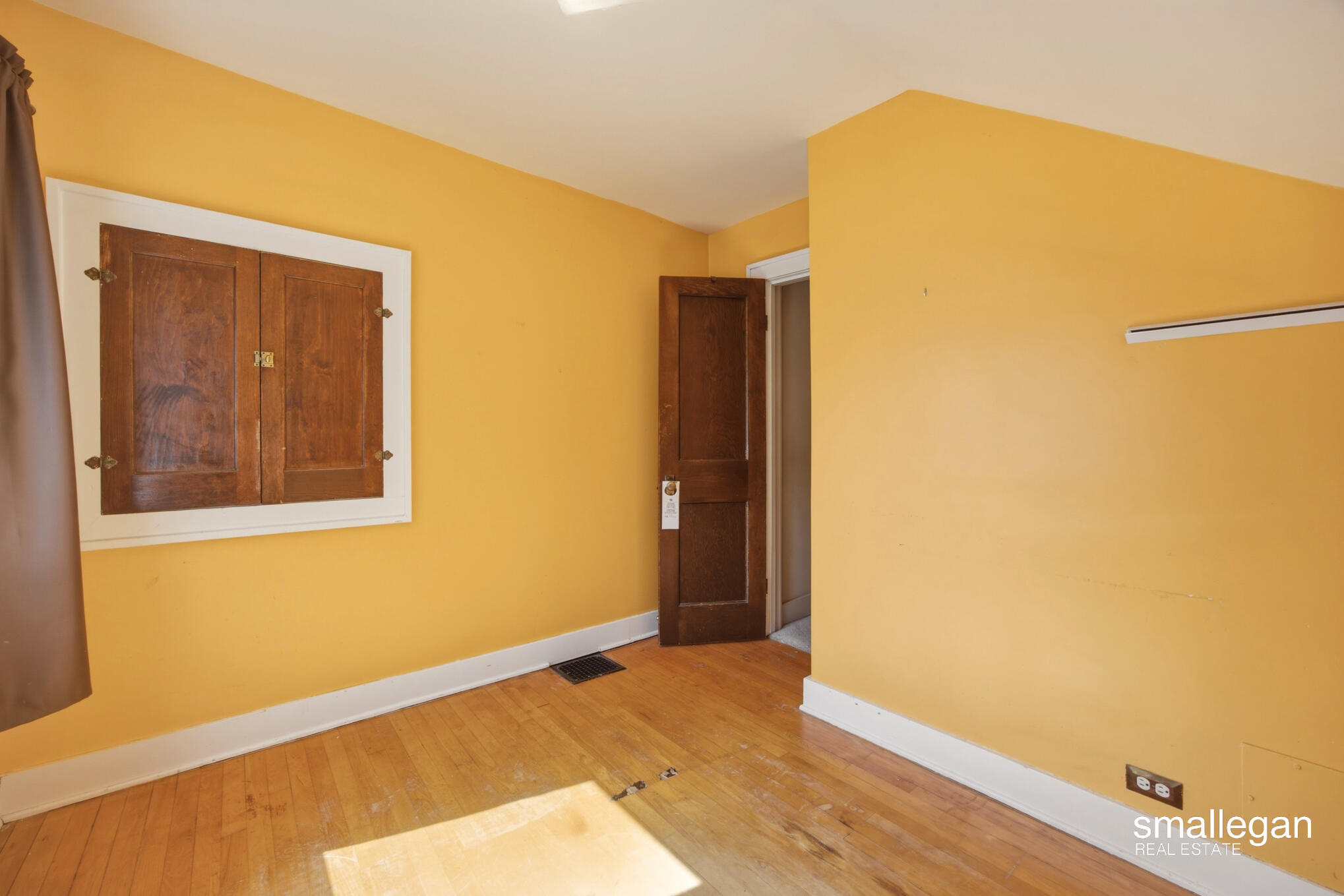 15 Burr Oak Street NW Grand Rapids MI 49505