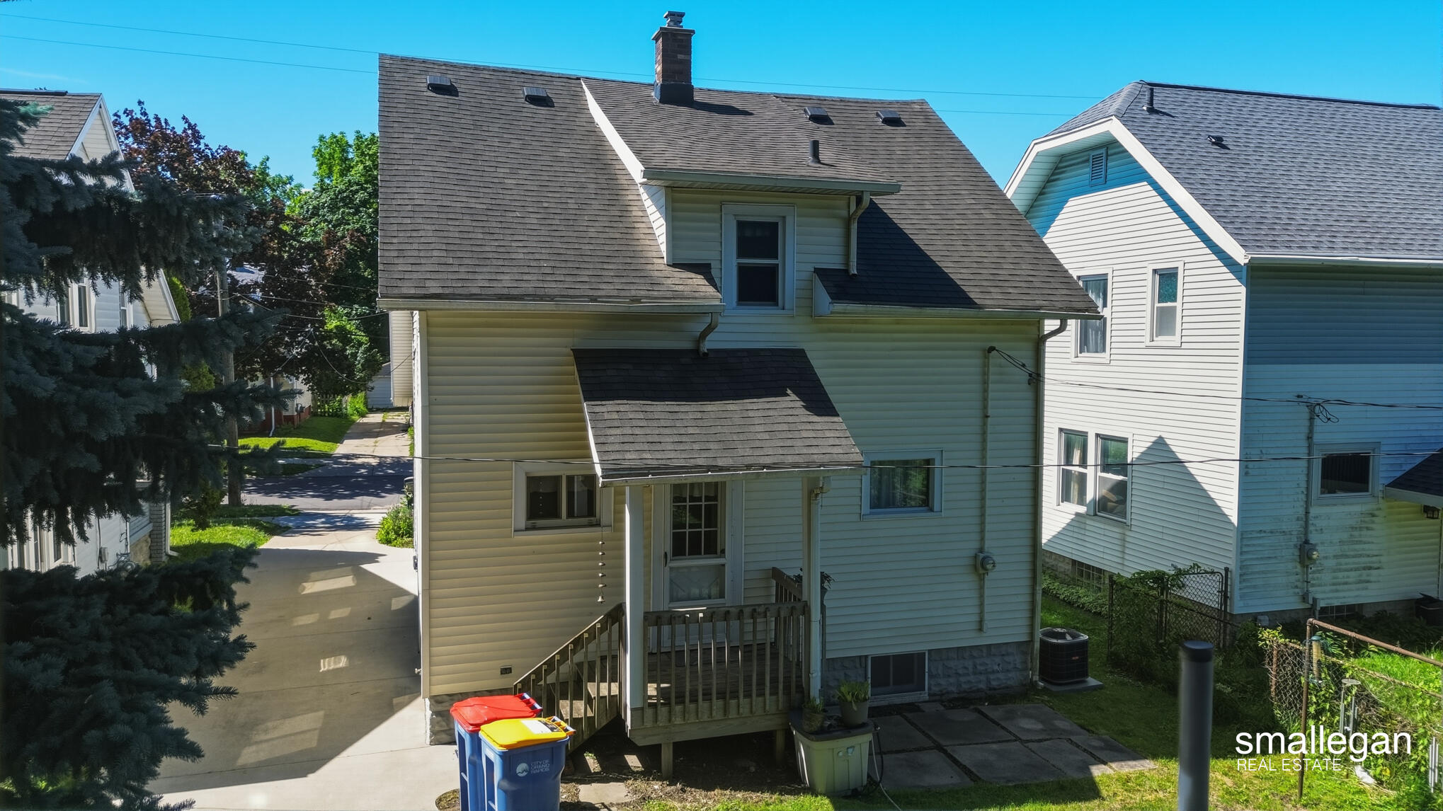 15 Burr Oak Street NW Grand Rapids MI 49505