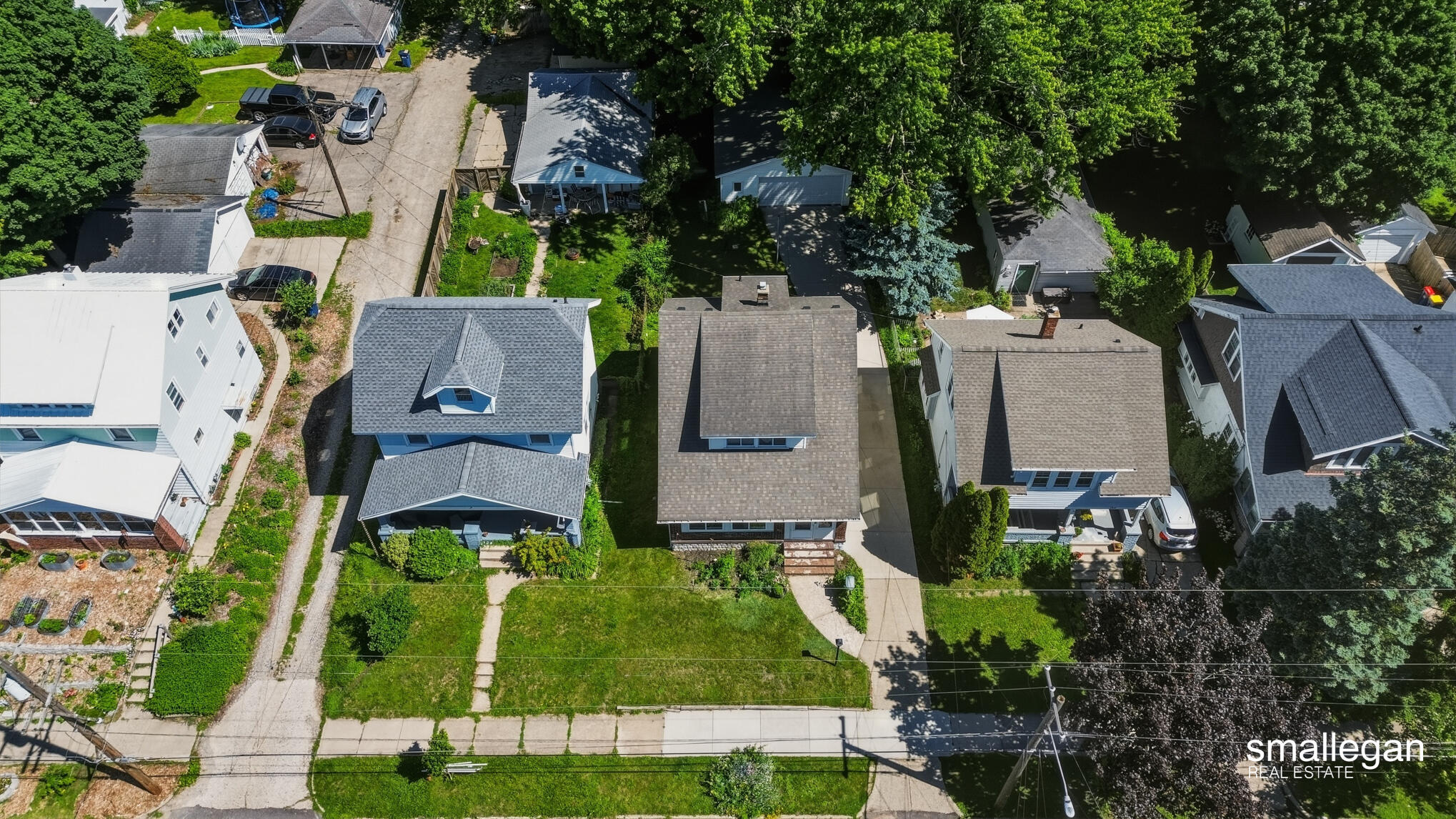 15 Burr Oak Street NW Grand Rapids MI 49505