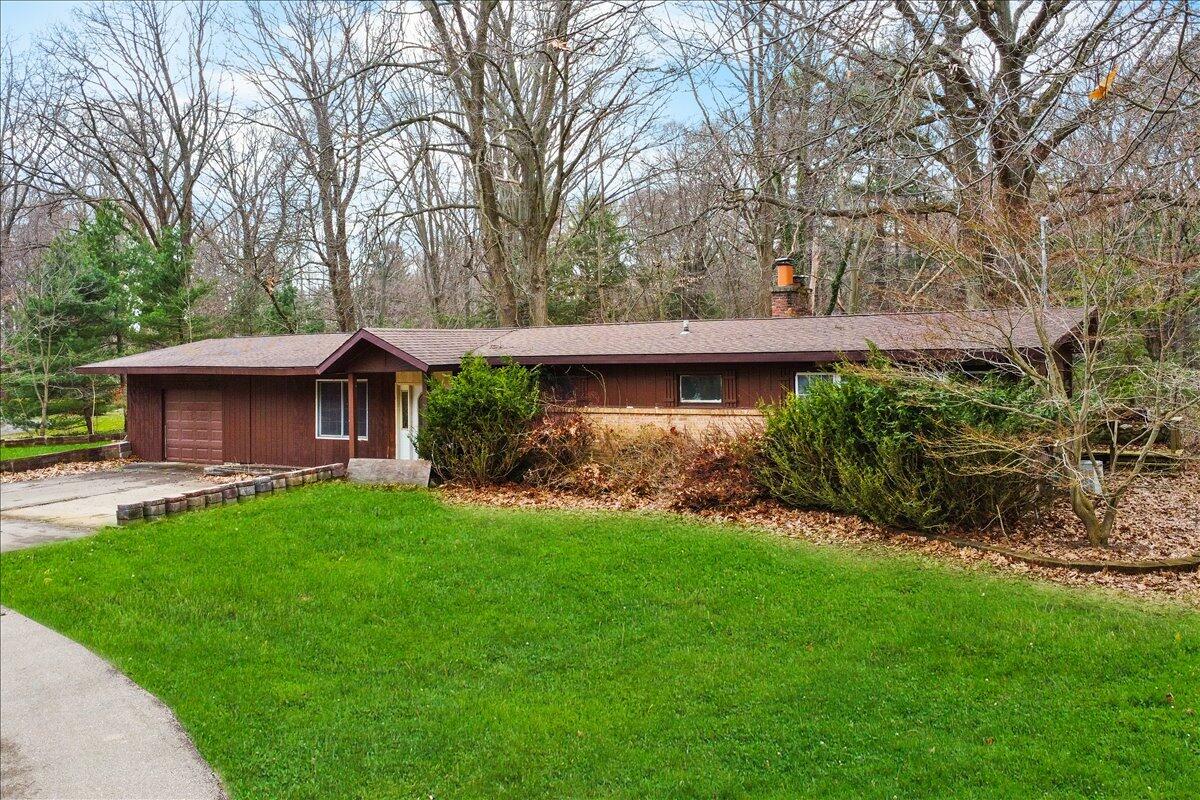 3480 64th Street Saugatuck MI 49453