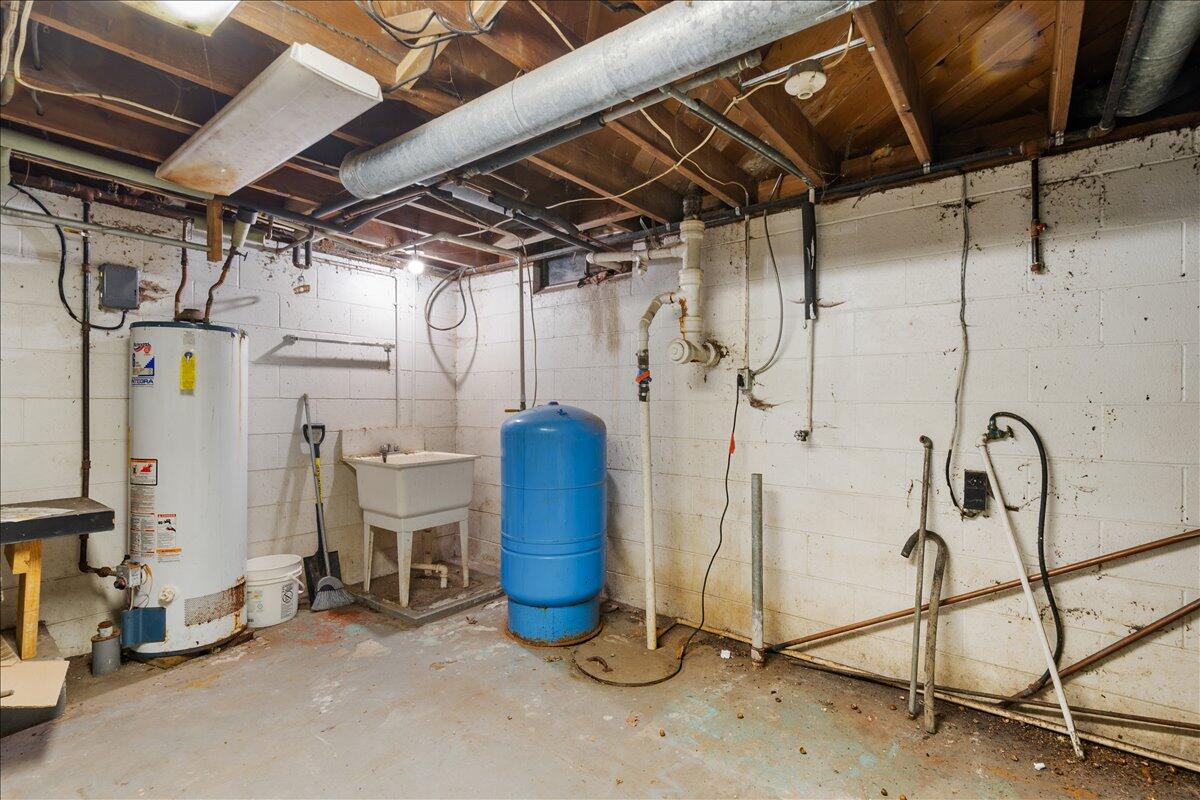 3480 64th Street Saugatuck MI 49453