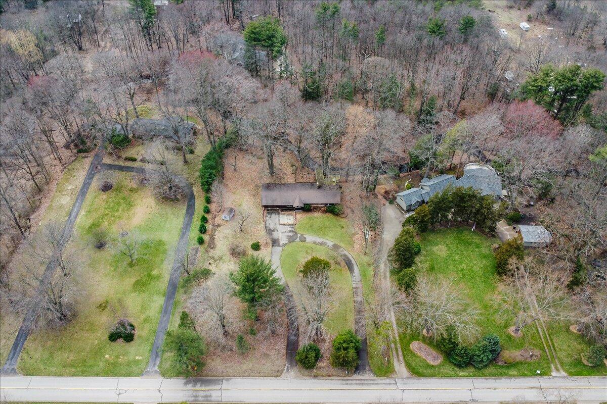 3480 64th Street Saugatuck MI 49453