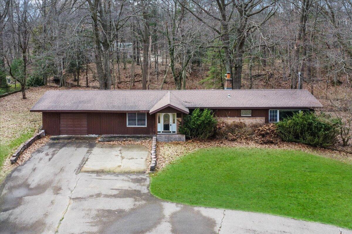 3480 64th Street Saugatuck MI 49453