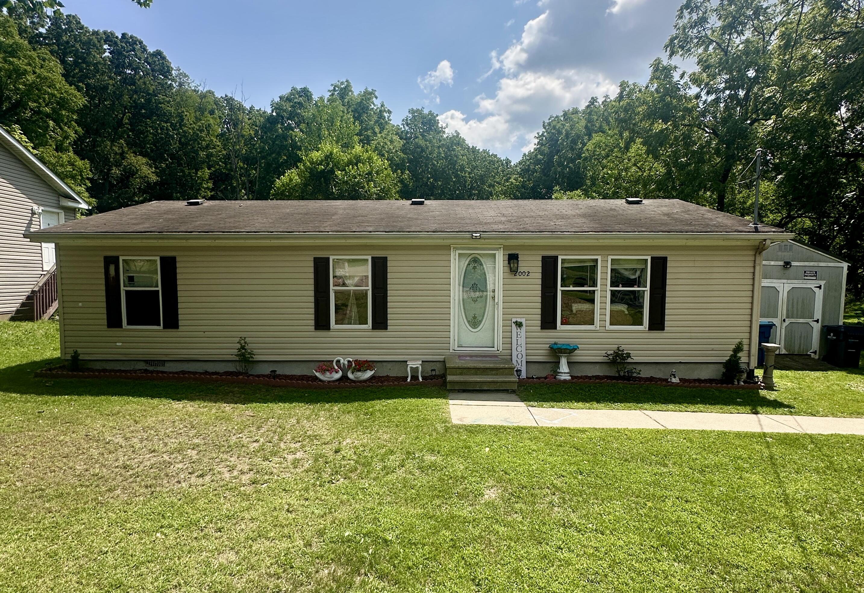 2002 Mount Olivet Road Kalamazoo MI 49004