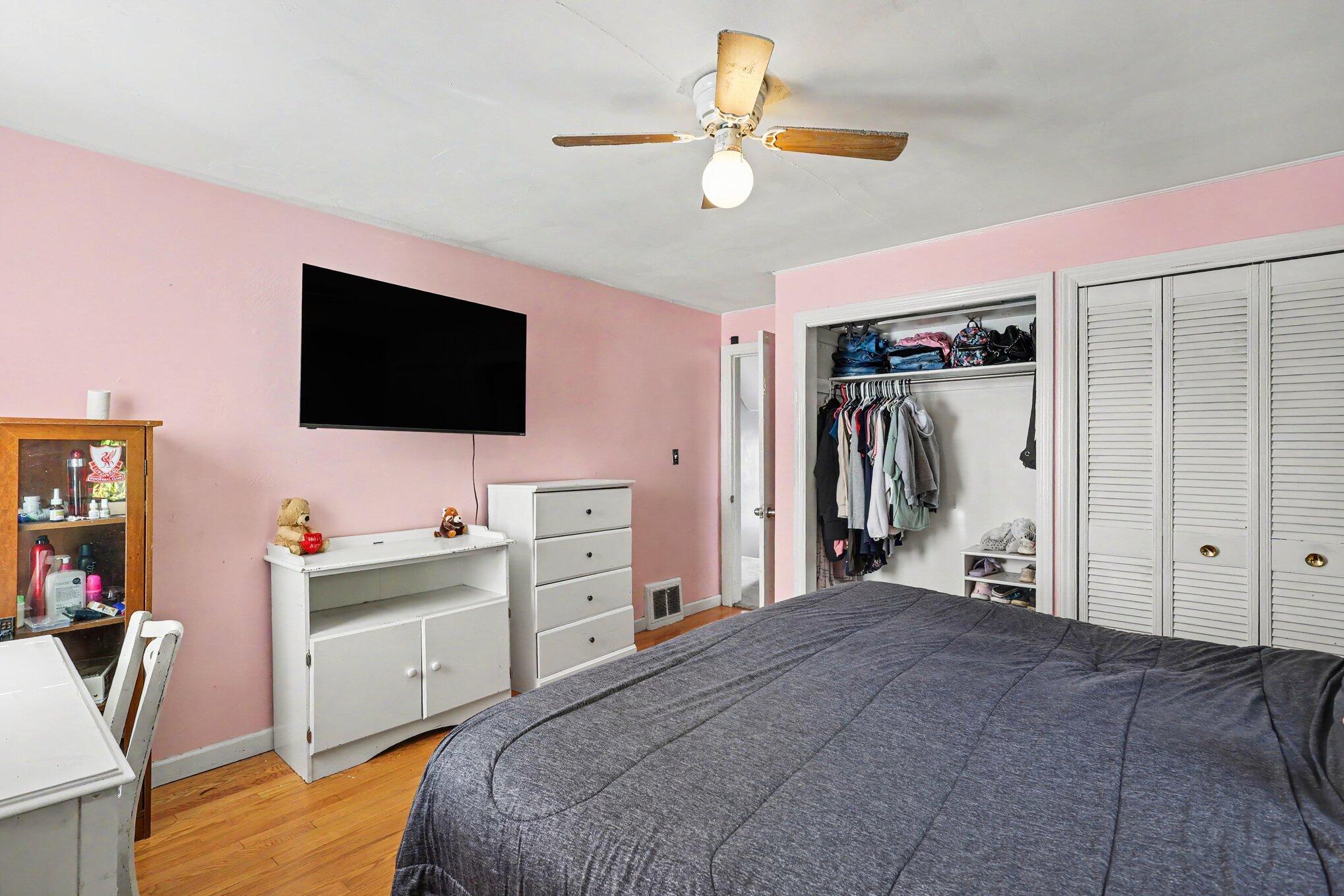 519 Shawmut Boulevard NW Grand Rapids MI 49504