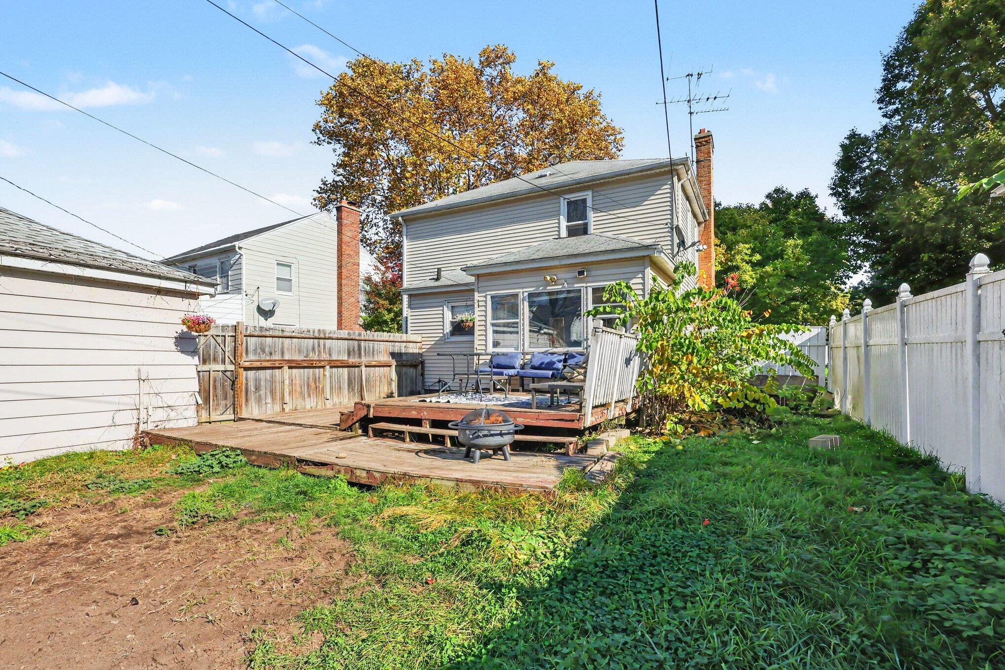 519 Shawmut Boulevard NW Grand Rapids MI 49504