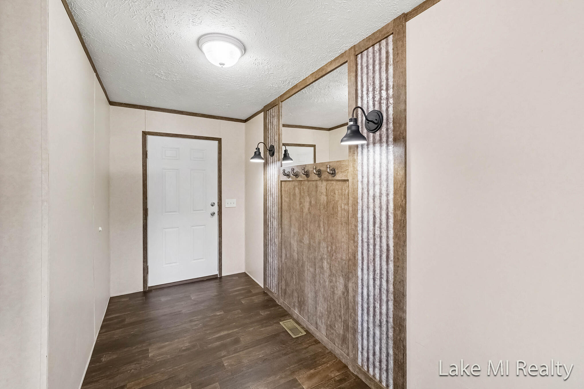 104 Gardens Boulevard NW Grand Rapids MI 49534