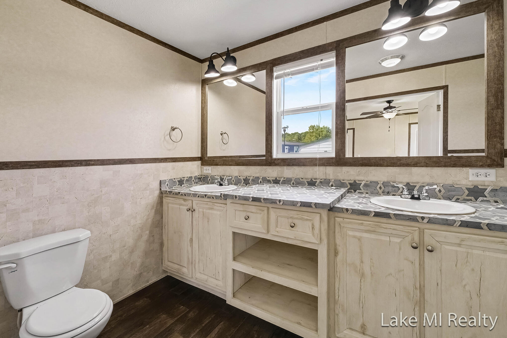 104 Gardens Boulevard NW Grand Rapids MI 49534