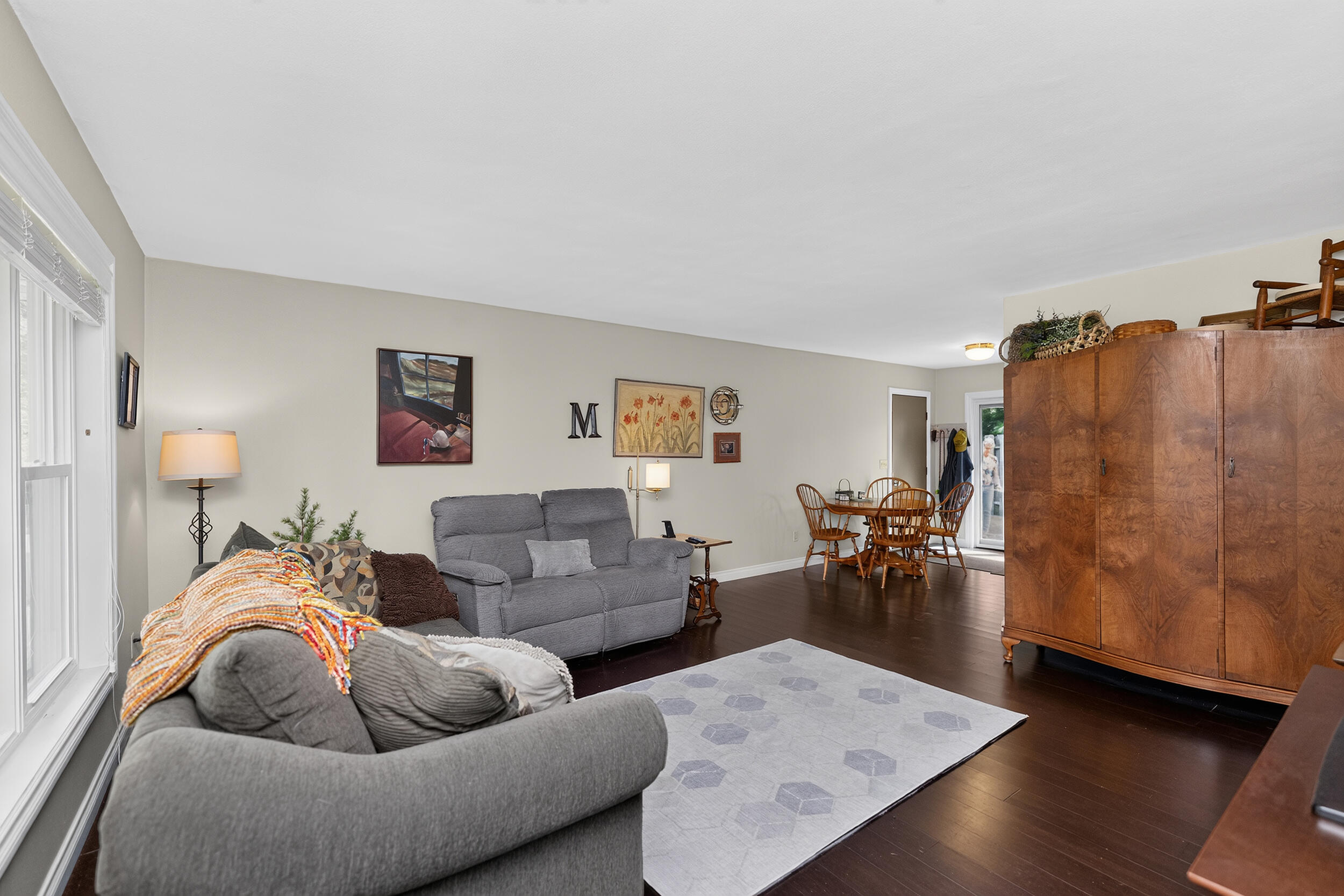 61255 Cass Cassopolis MI 49031