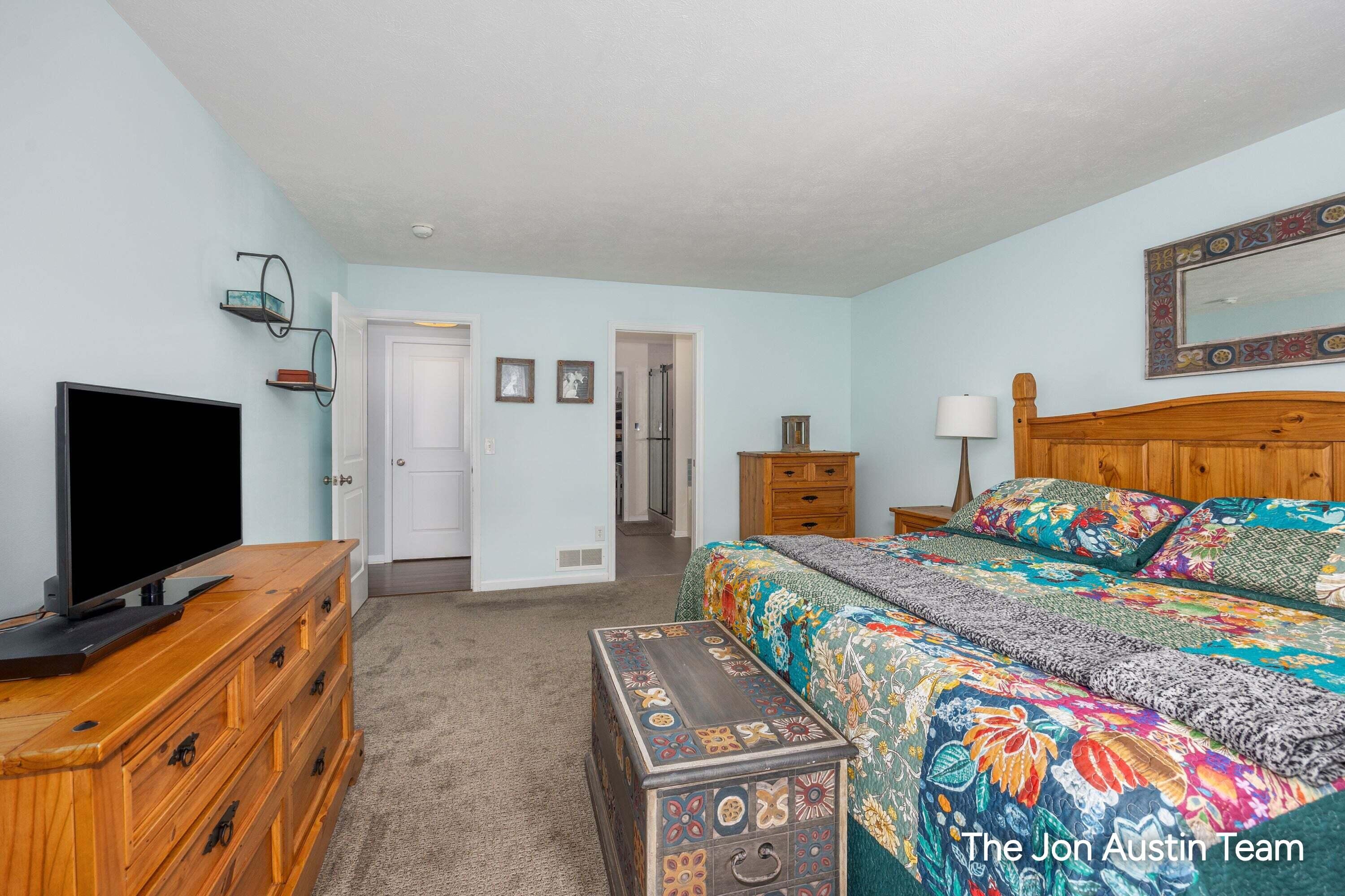 3461 Mason Ridge Drive NE Grand Rapids MI 49525