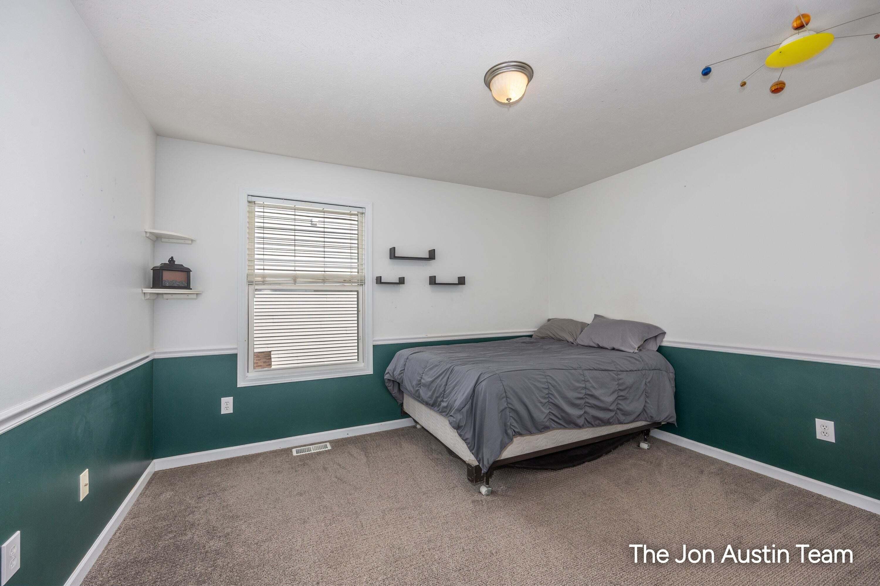 3461 Mason Ridge Drive NE Grand Rapids MI 49525