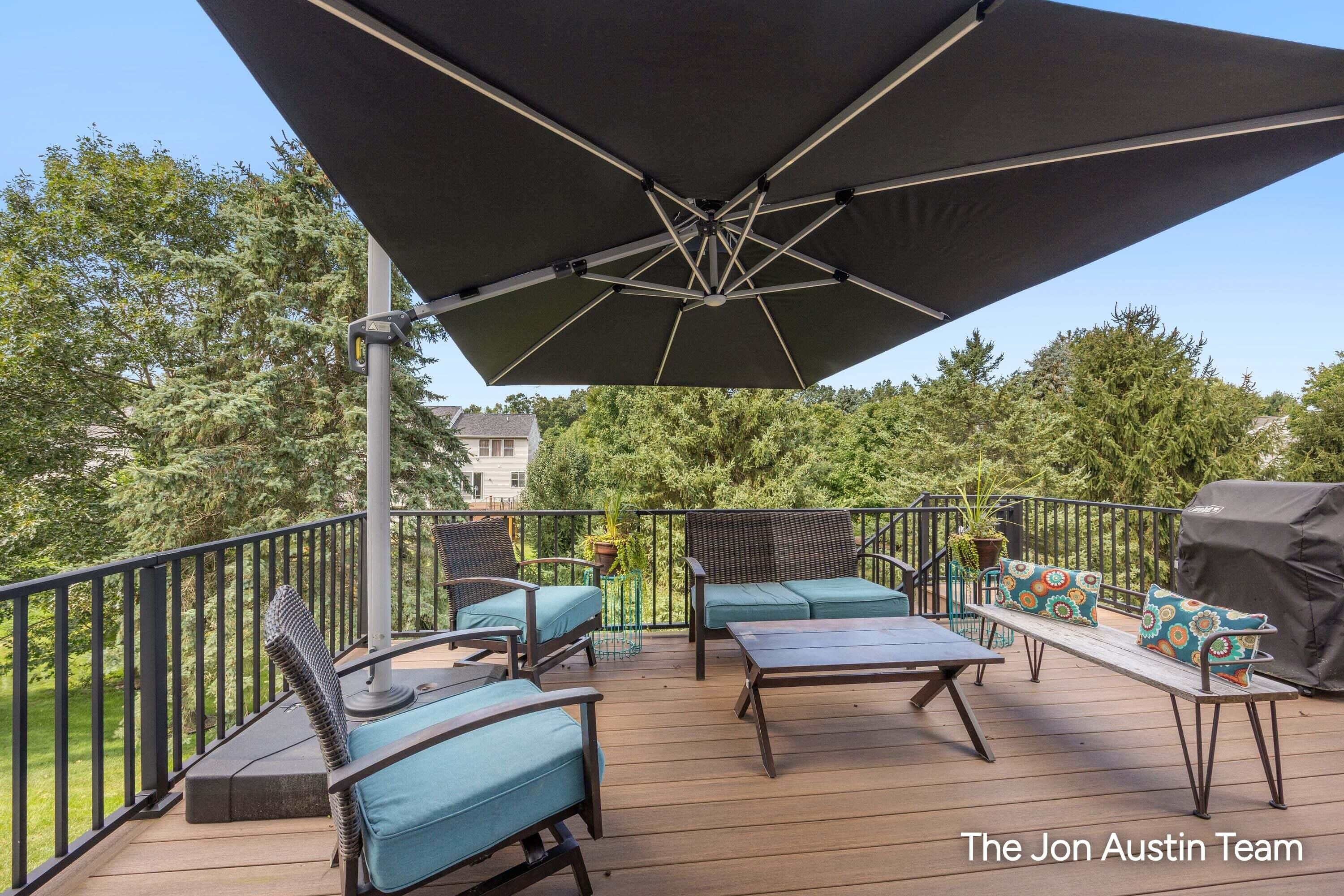 3461 Mason Ridge Drive NE Grand Rapids MI 49525
