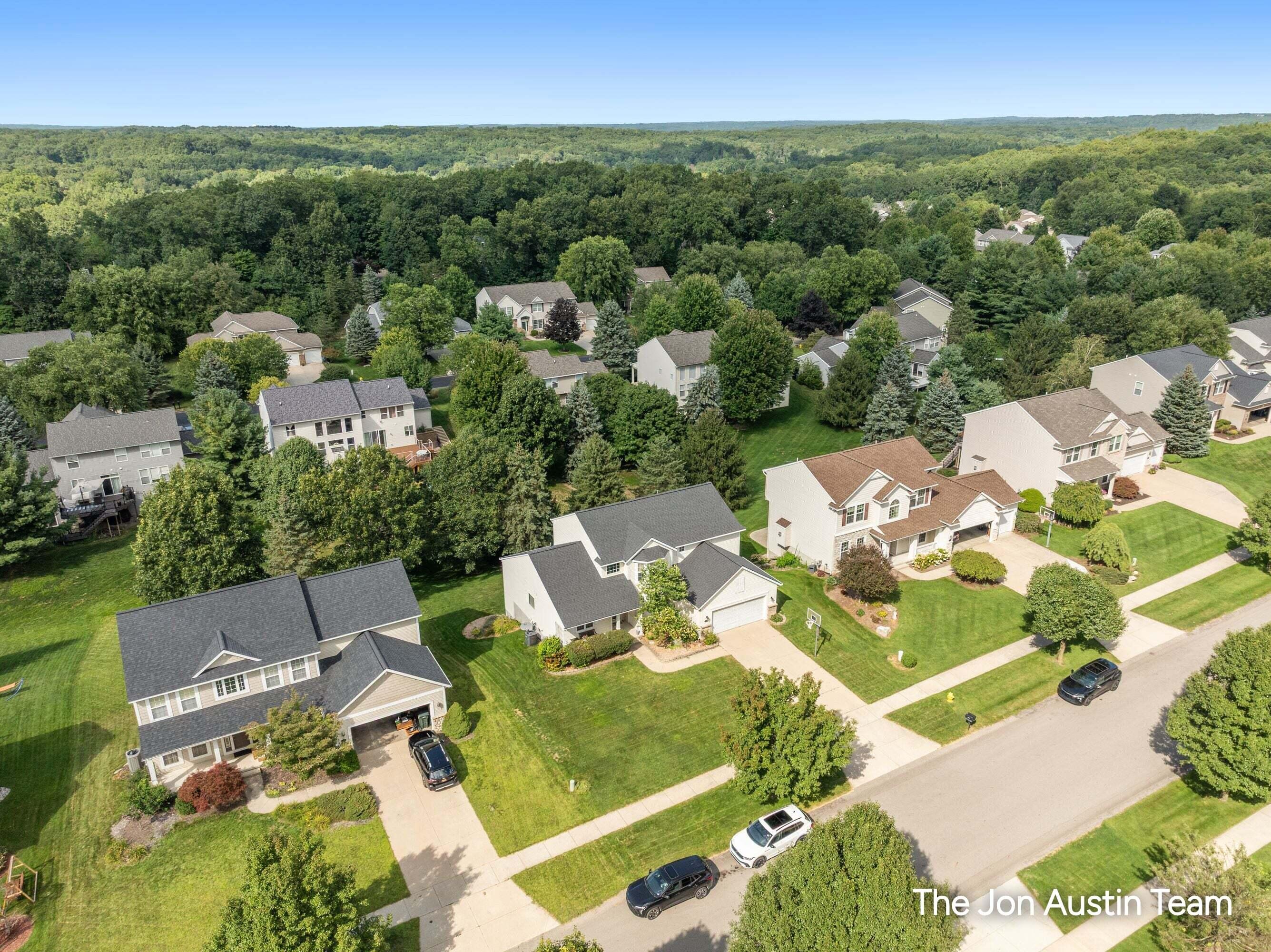 3461 Mason Ridge Drive NE Grand Rapids MI 49525