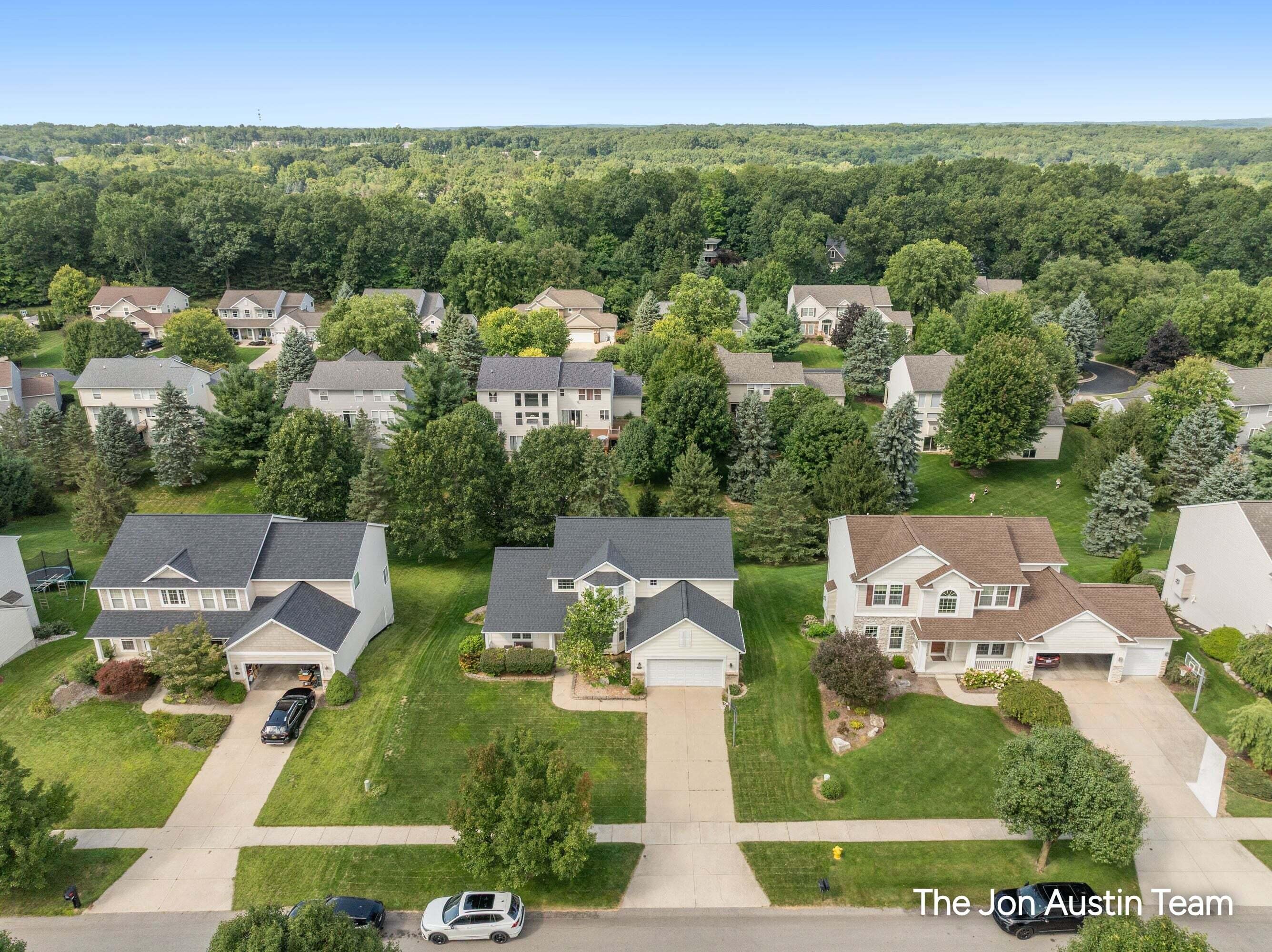 3461 Mason Ridge Drive NE Grand Rapids MI 49525
