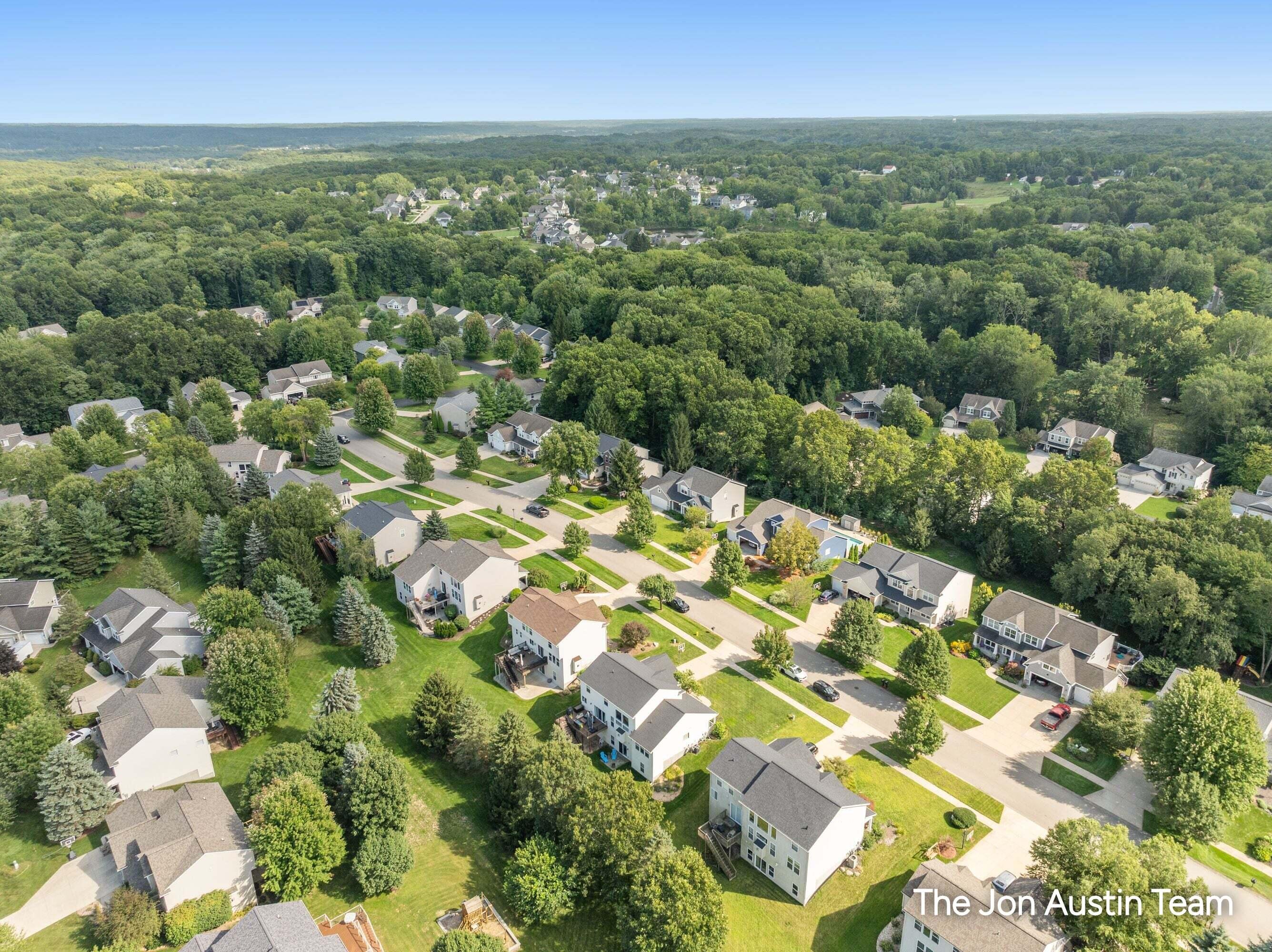 3461 Mason Ridge Drive NE Grand Rapids MI 49525