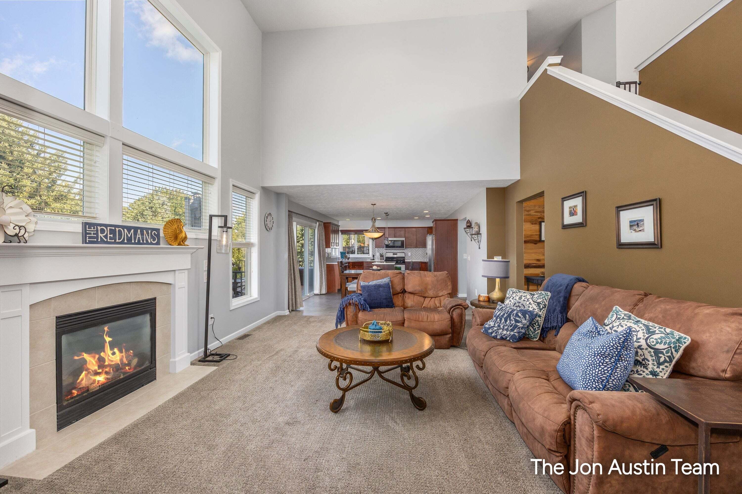 3461 Mason Ridge Drive NE Grand Rapids MI 49525