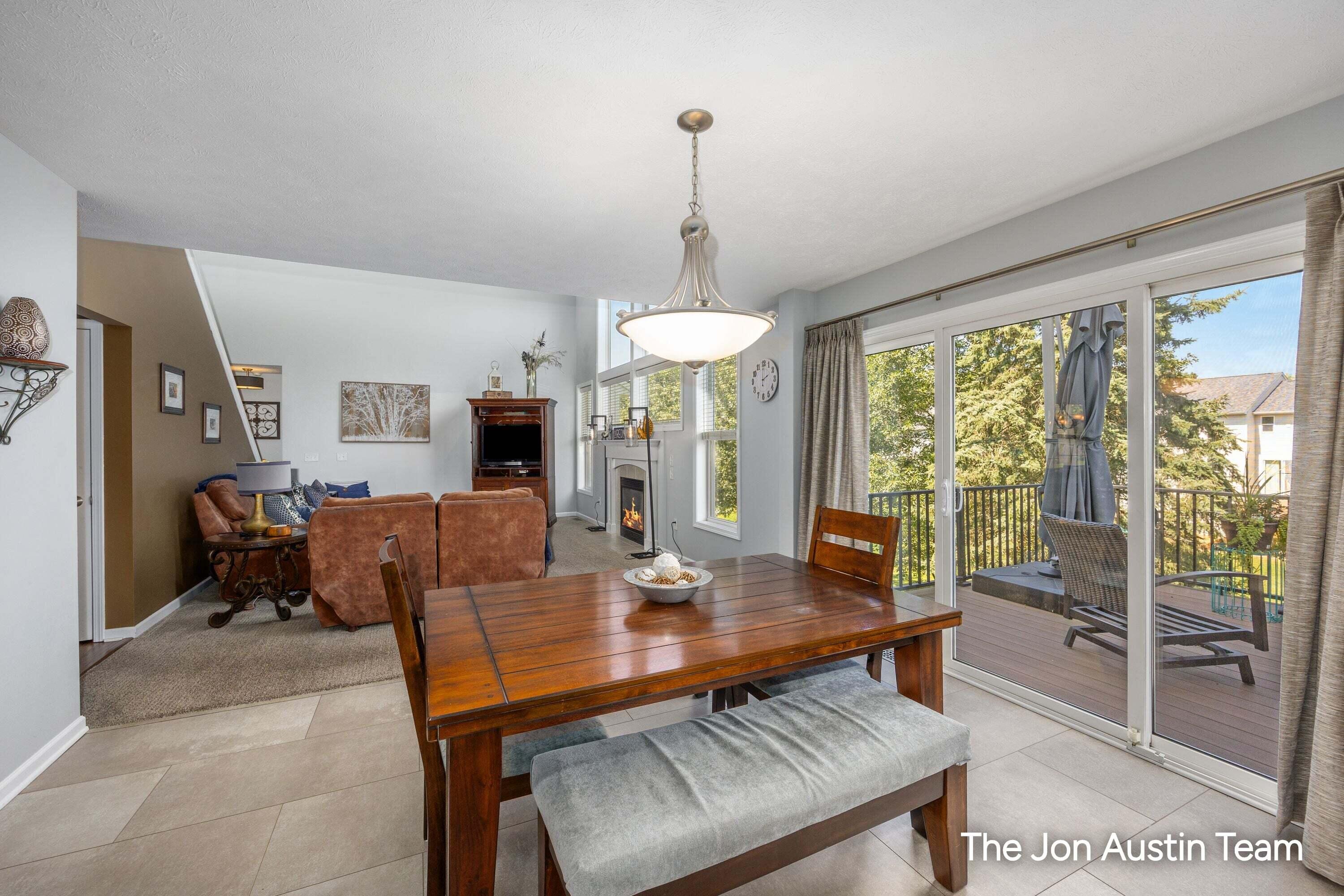 3461 Mason Ridge Drive NE Grand Rapids MI 49525