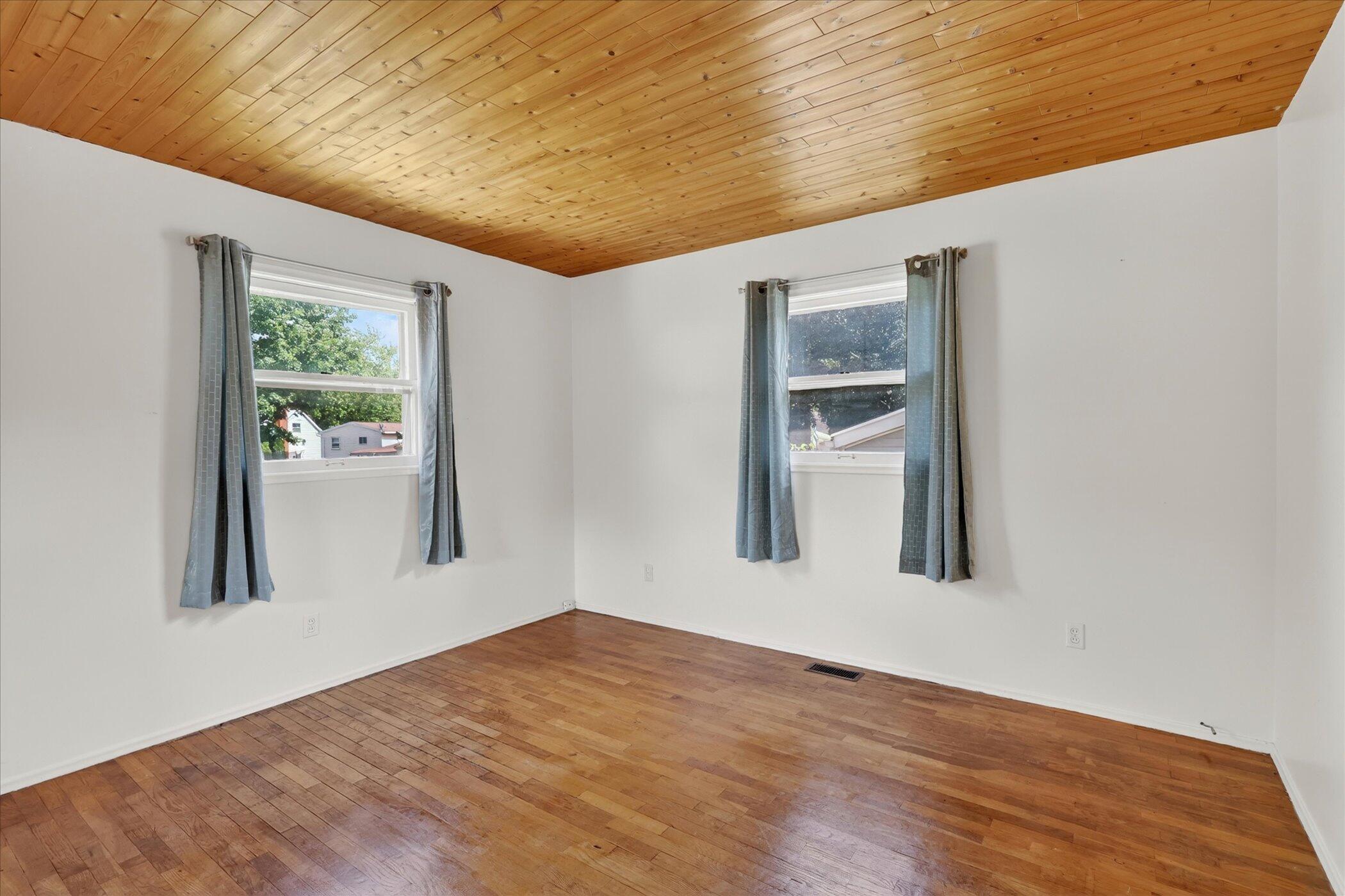 6305 Marlow Street Portage MI 49024