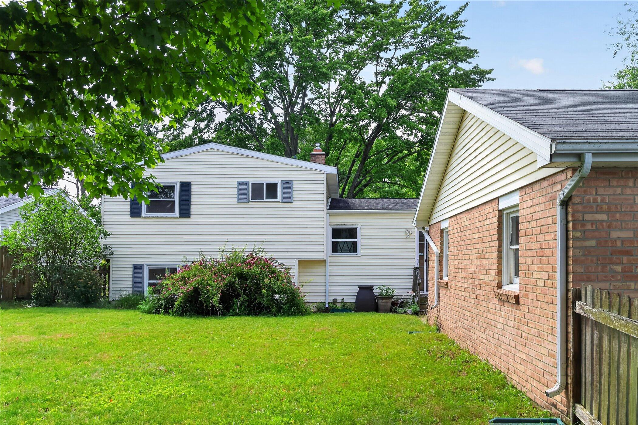 6305 Marlow Street Portage MI 49024