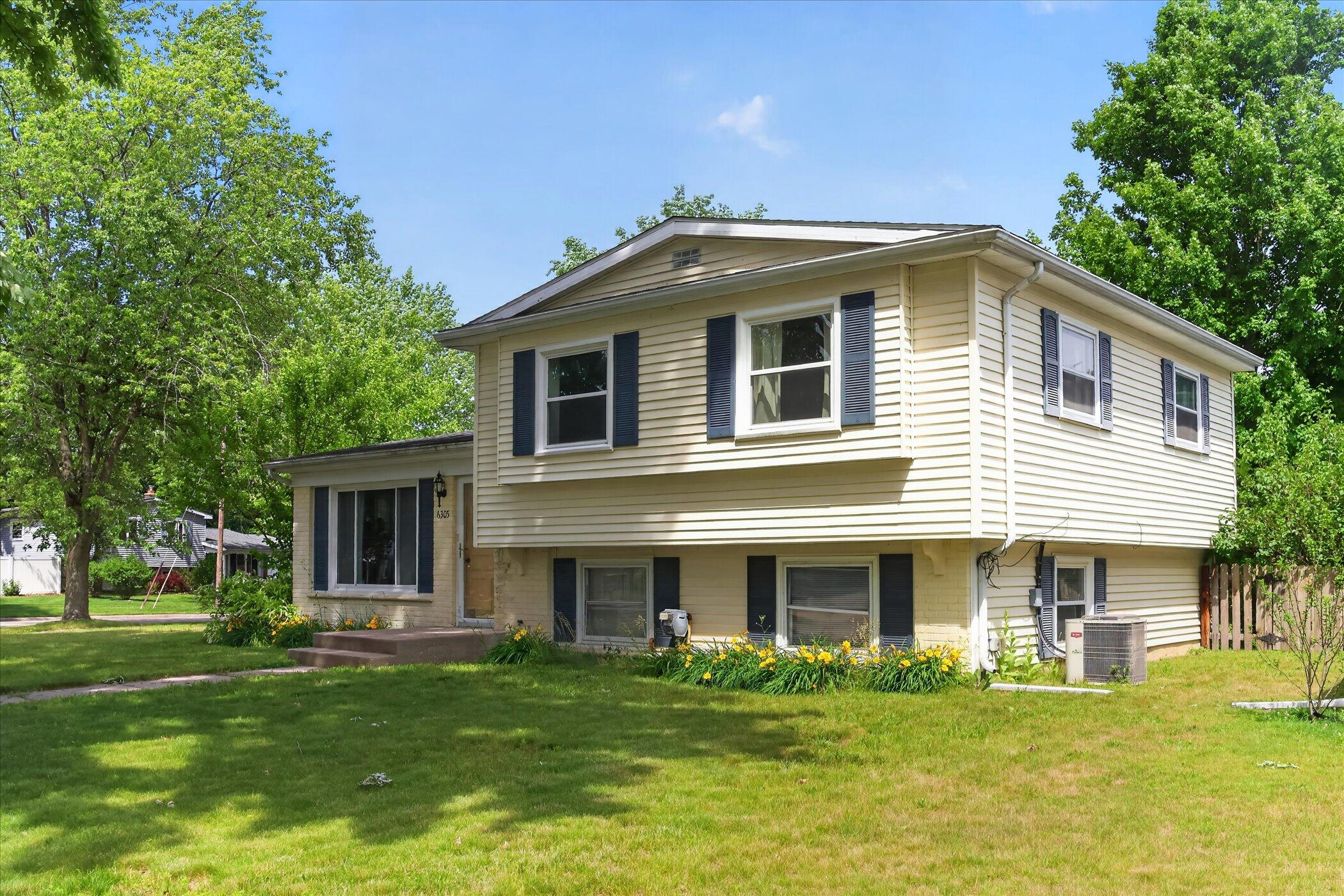 6305 Marlow Street Portage MI 49024
