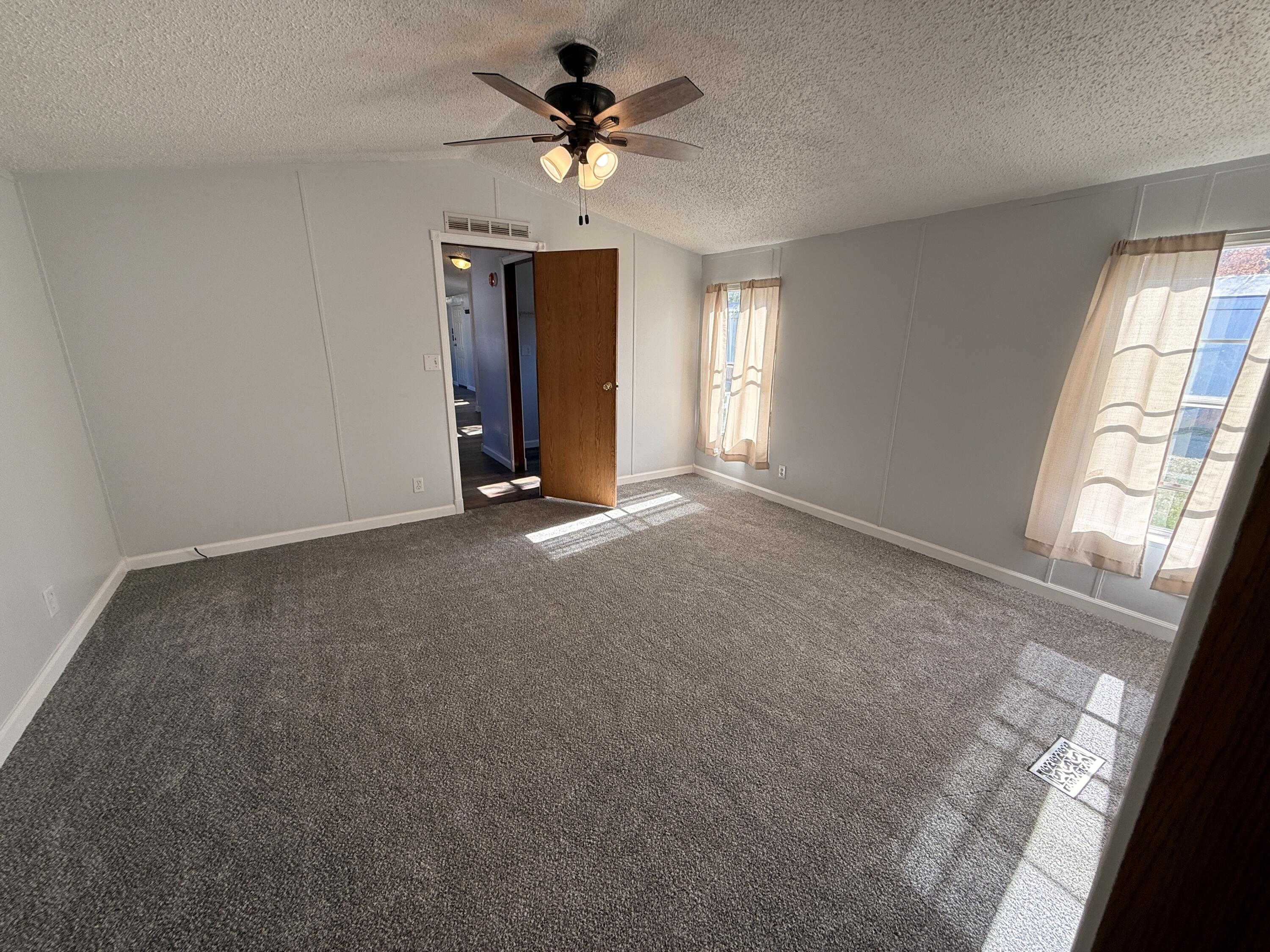 68 Maple Court Muskegon MI 49445