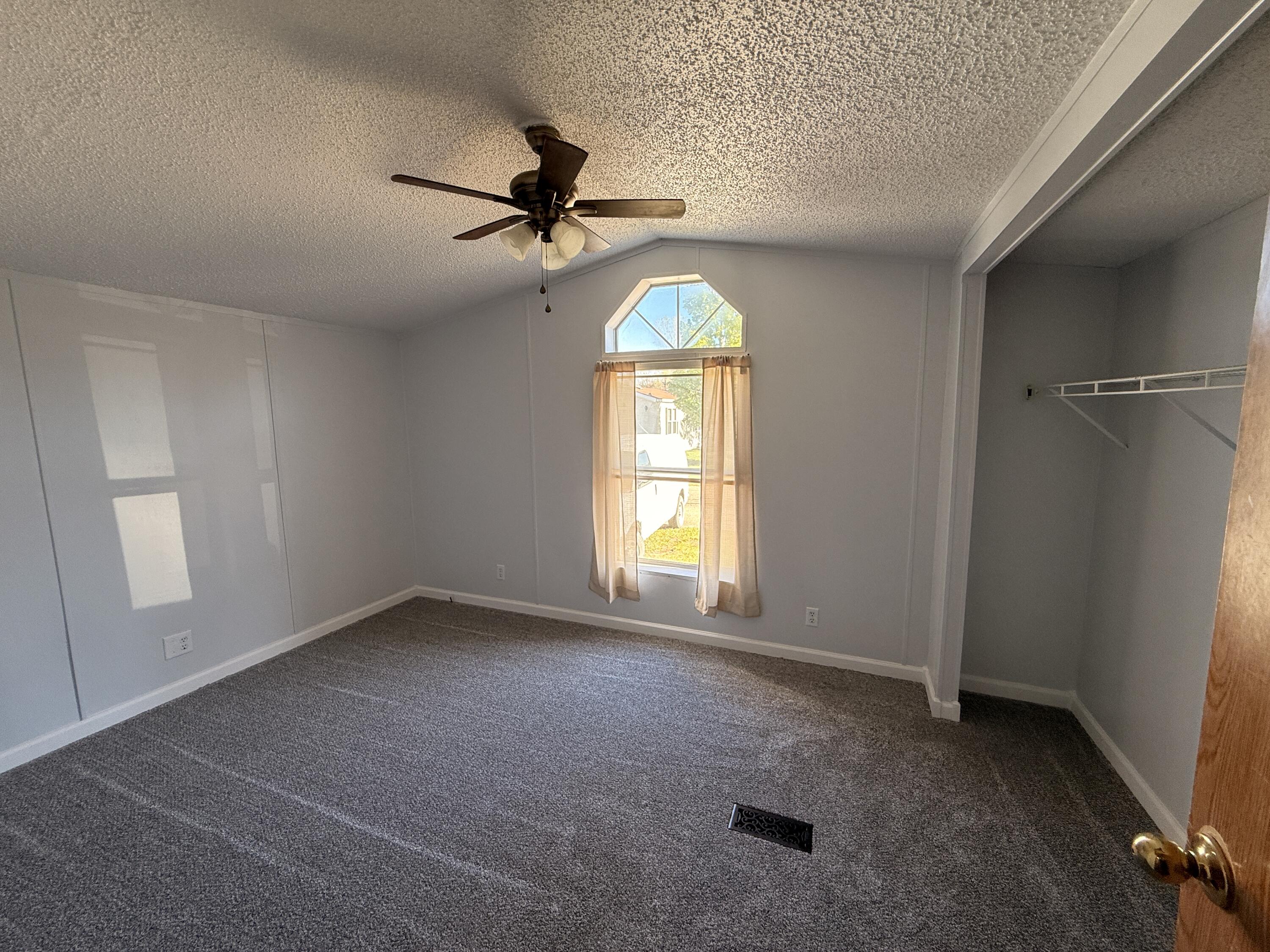 68 Maple Court Muskegon MI 49445