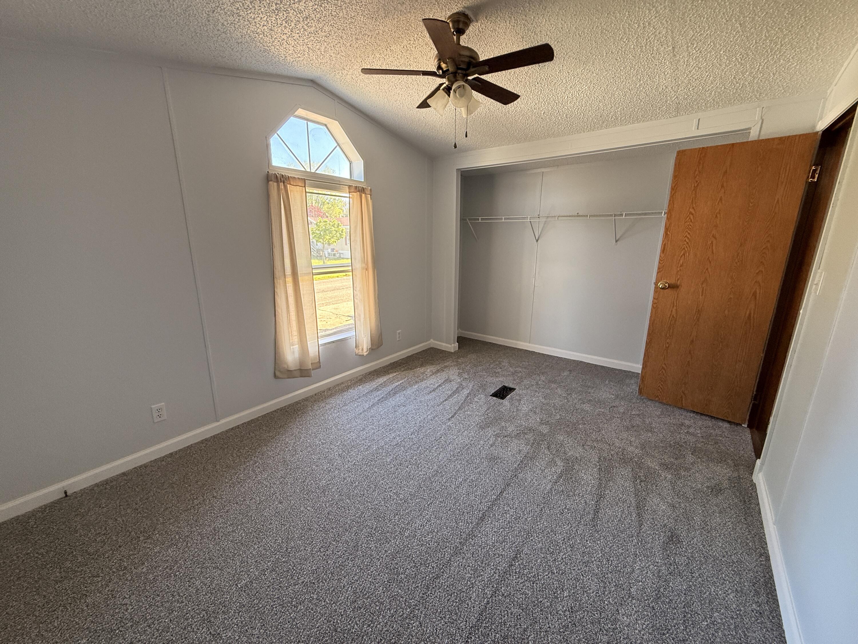 68 Maple Court Muskegon MI 49445
