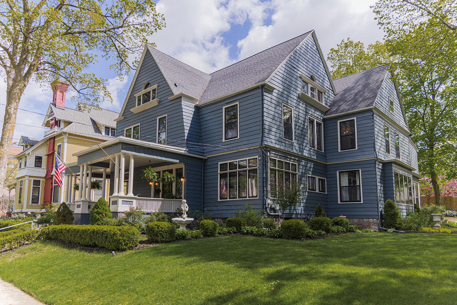 226 College Avenue SE Grand Rapids MI 49503