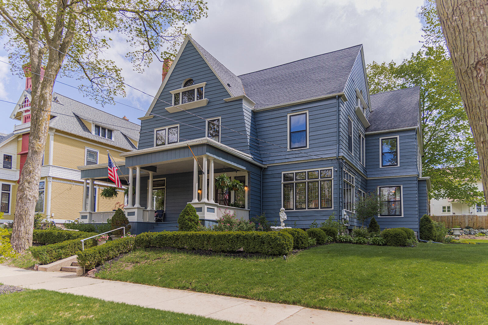 226 College Avenue SE Grand Rapids MI 49503