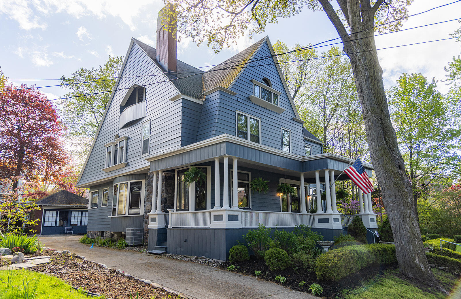 226 College Avenue SE Grand Rapids MI 49503
