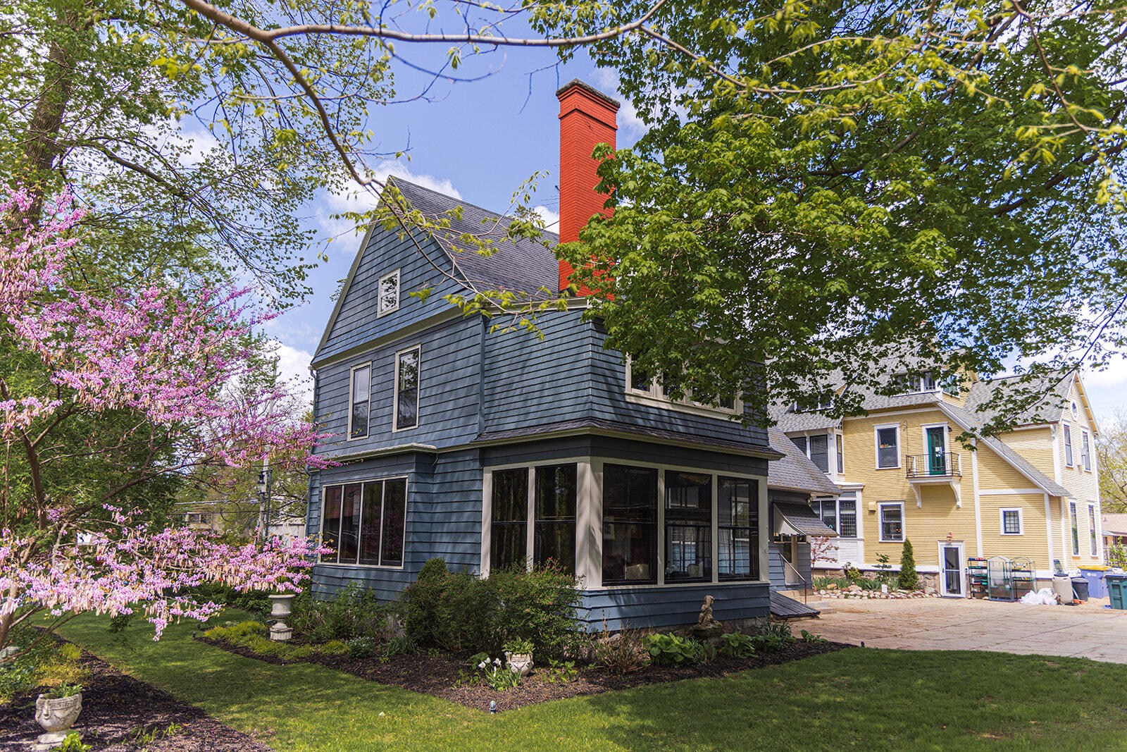 226 College Avenue SE Grand Rapids MI 49503