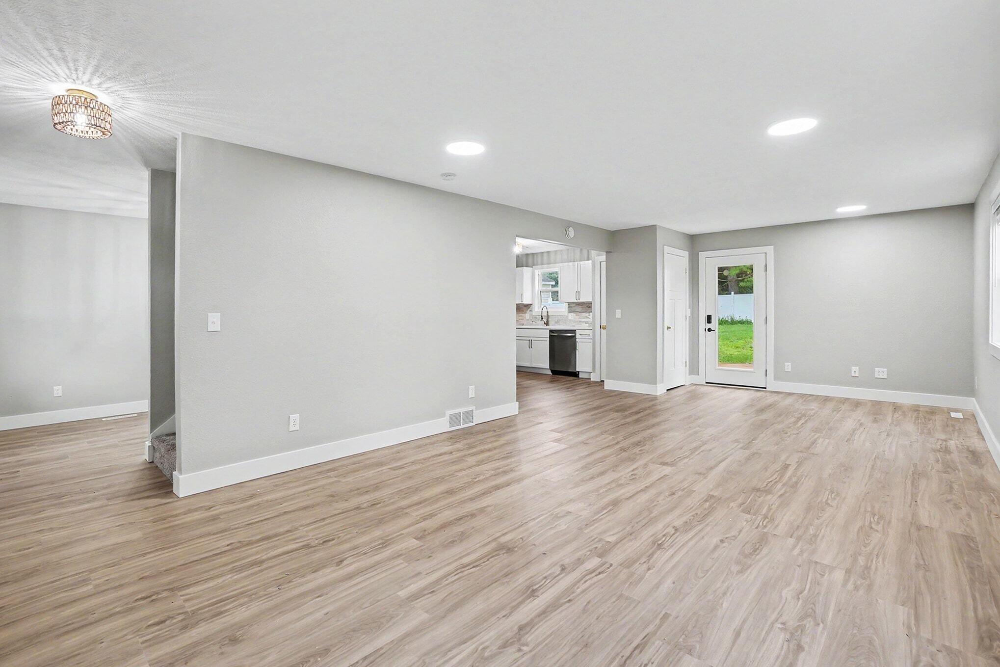 2123 Lakeshore Drive Muskegon MI 49441