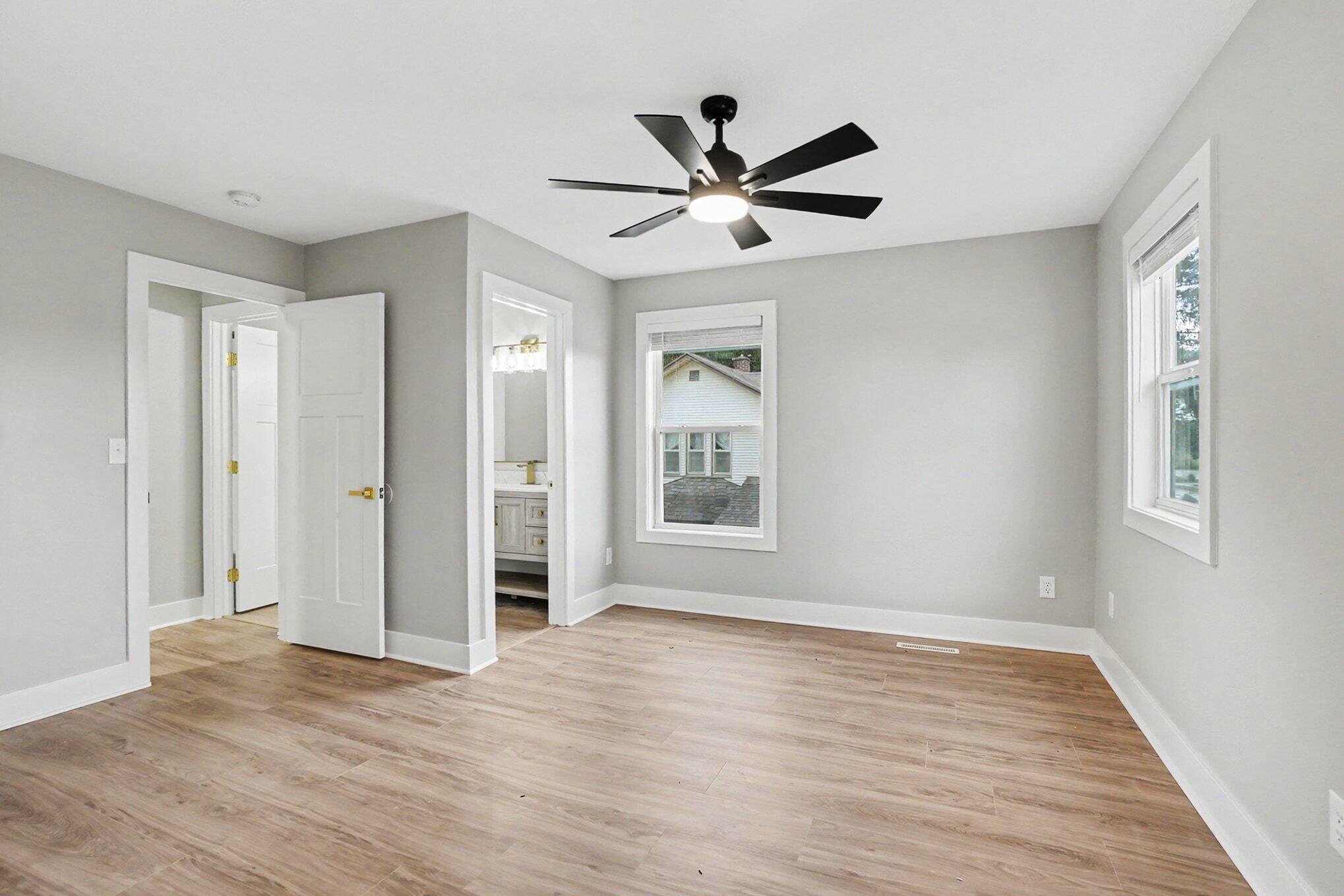 2123 Lakeshore Drive Muskegon MI 49441