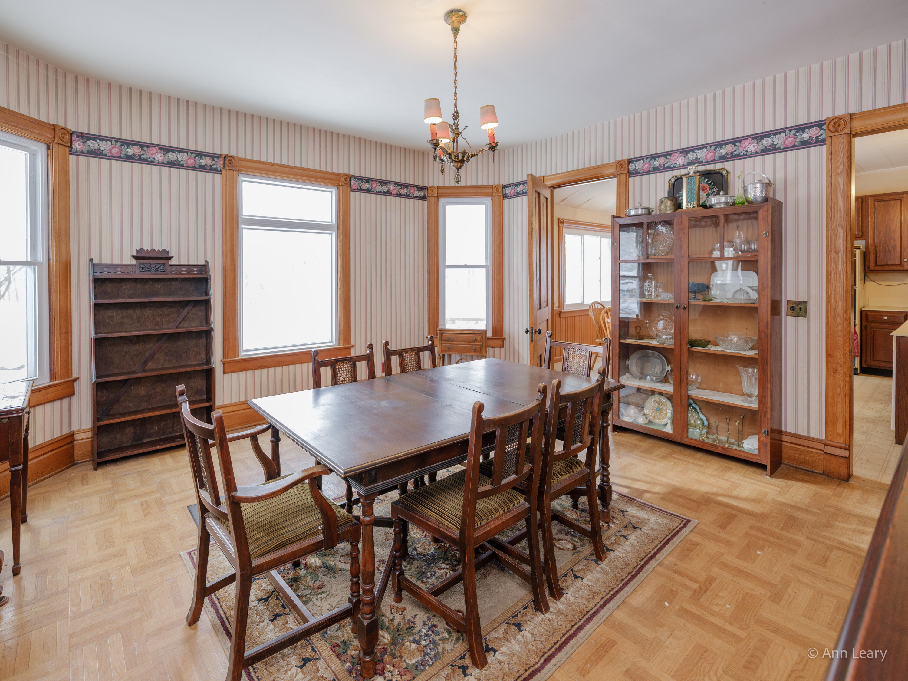 1921 N 9th Street Kalamazoo MI 49009