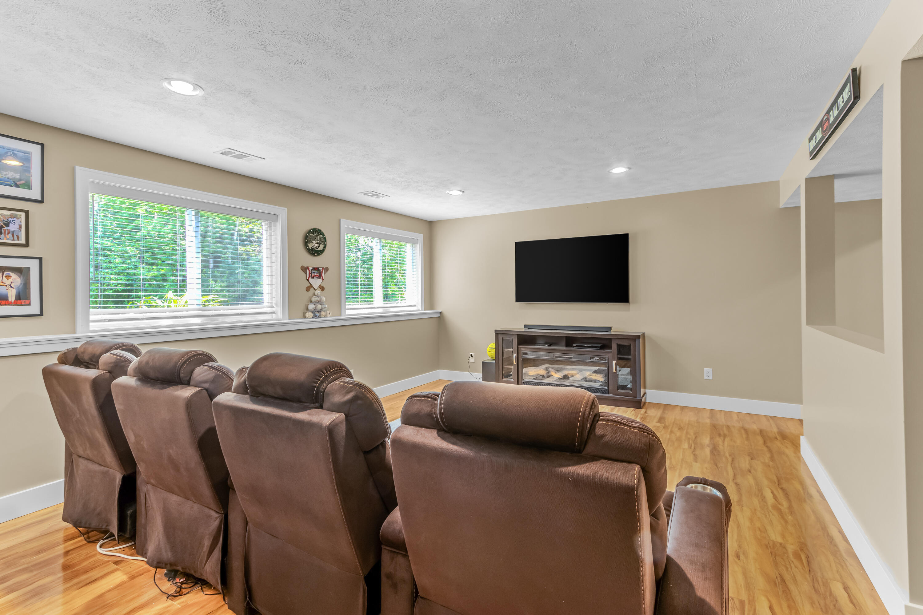 2852 N Saddle Ridge Court NE Rockford MI 49341