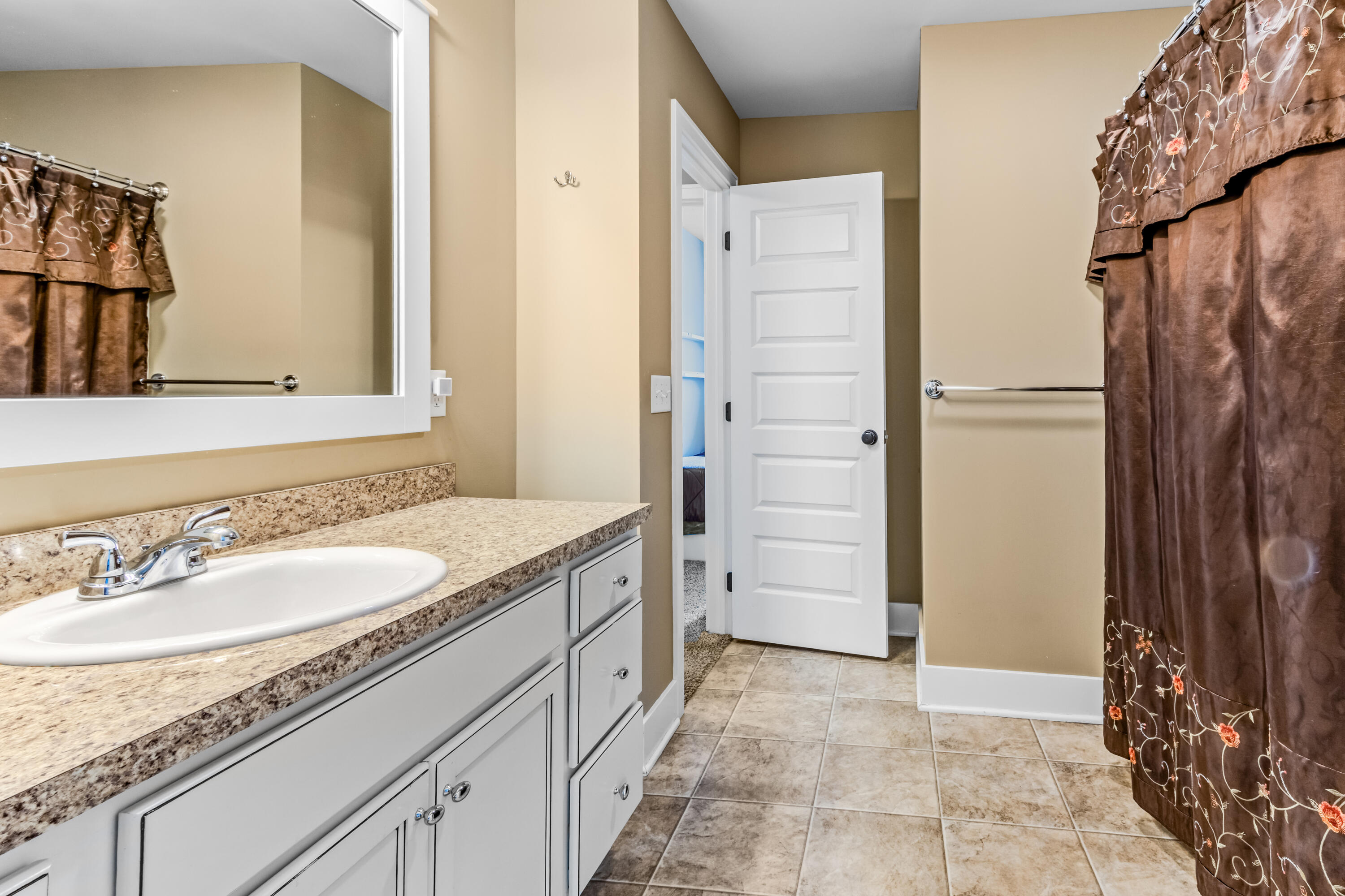 2852 N Saddle Ridge Court NE Rockford MI 49341