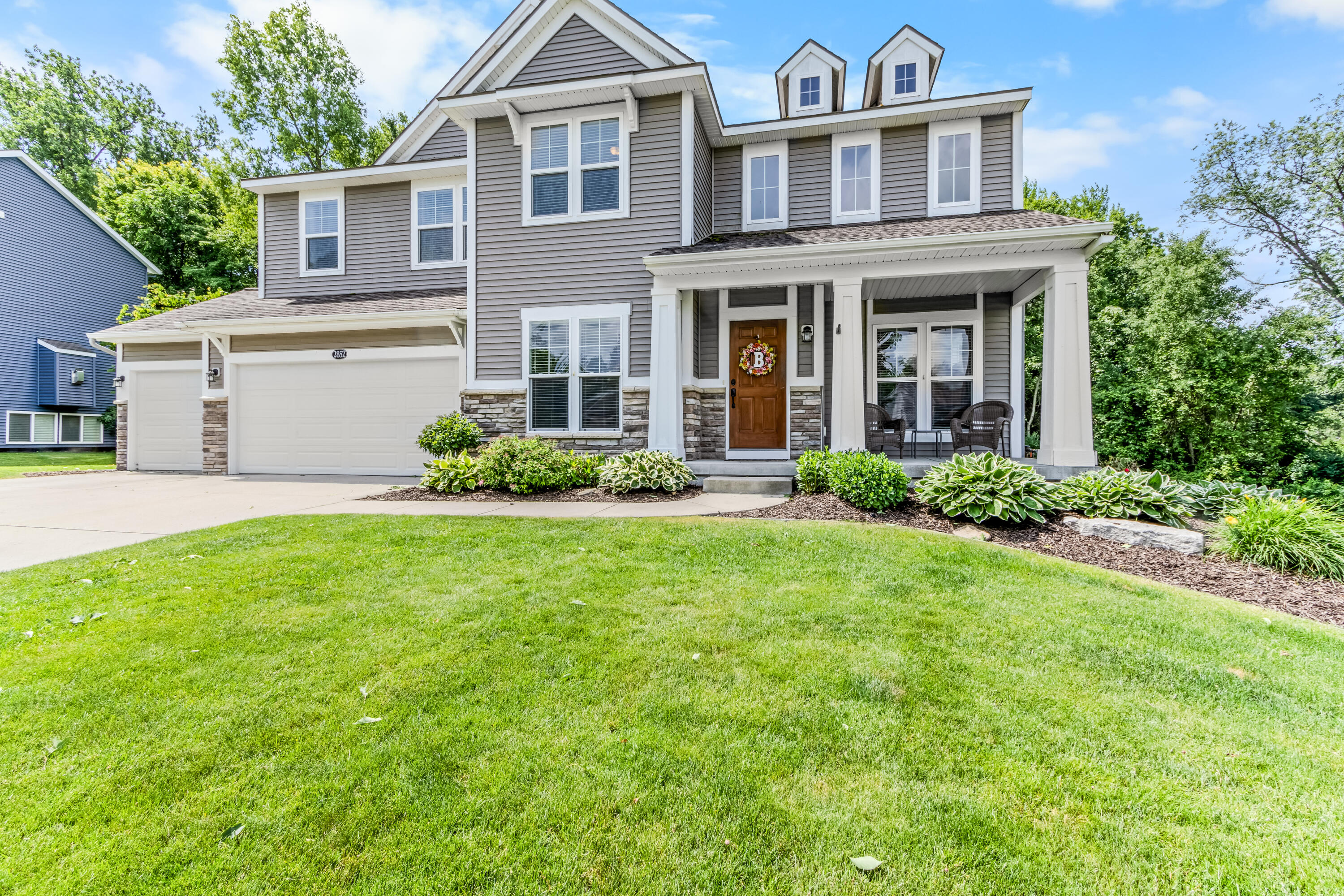 2852 N Saddle Ridge Court NE Rockford MI 49341