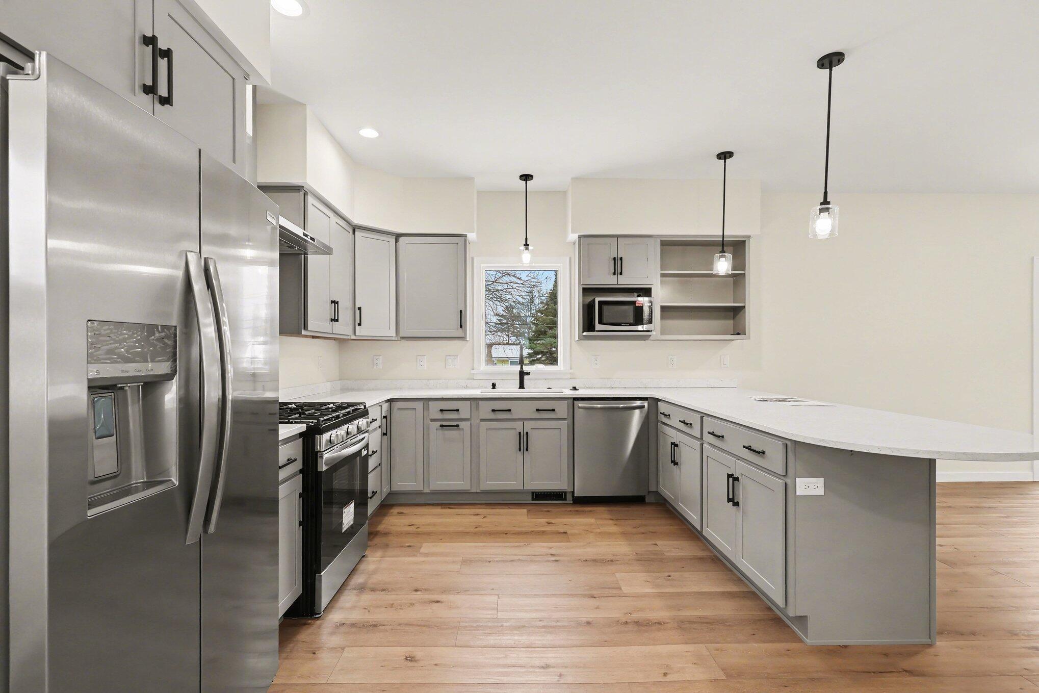 1032 Arlington Avenue Grand Haven MI 49417