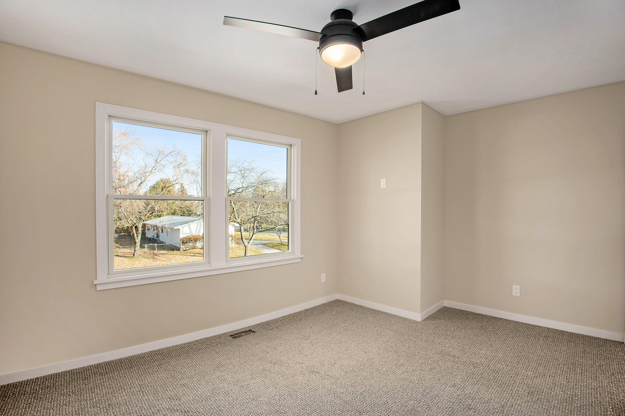 1032 Arlington Avenue Grand Haven MI 49417