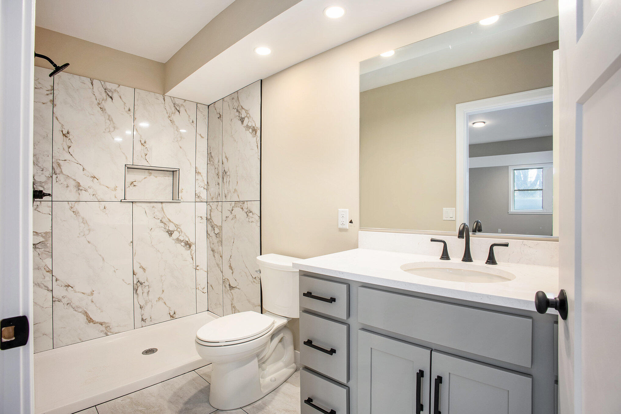 1032 Arlington Avenue Grand Haven MI 49417